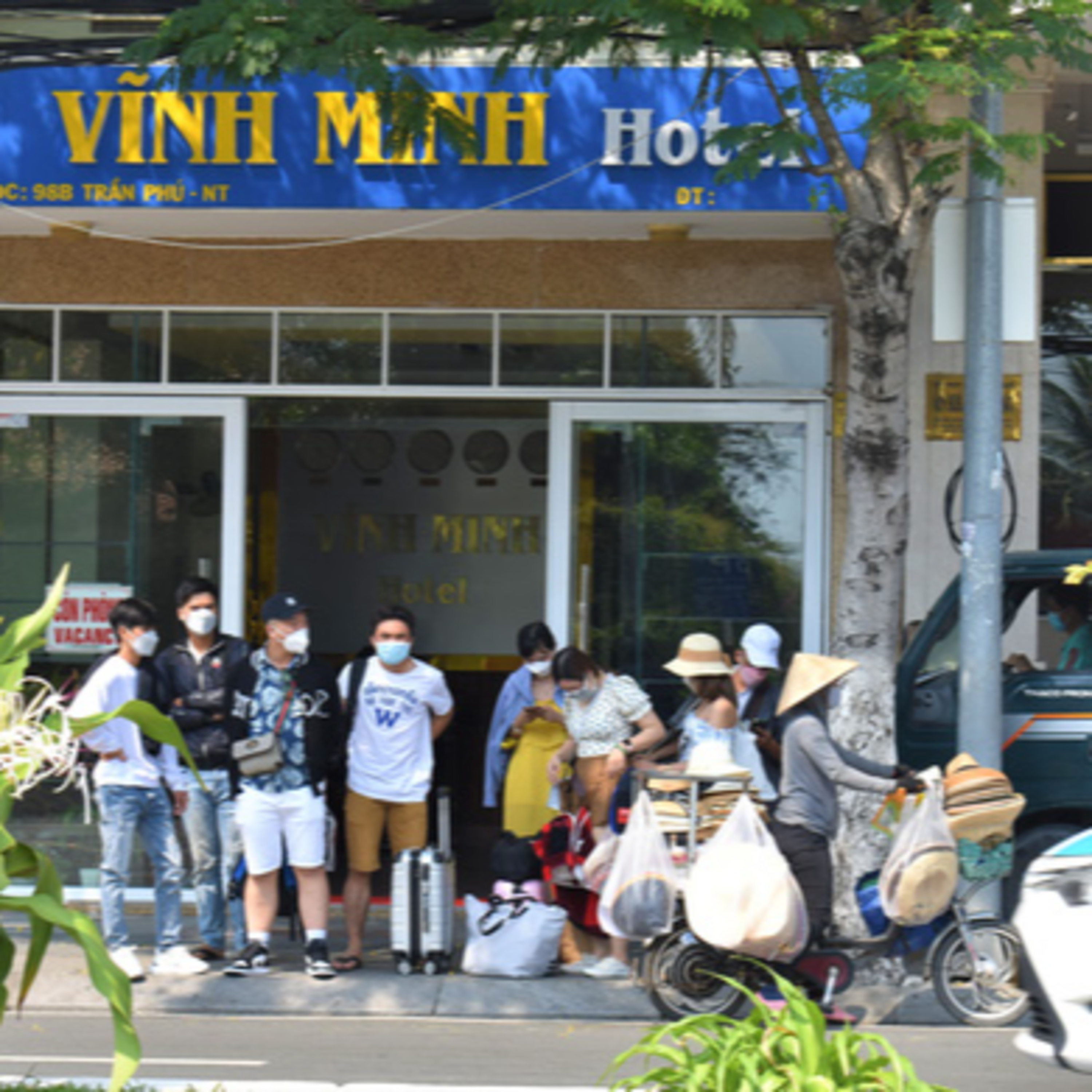 Dịp lễ 30/4: Khách sạn cháy phòng, nhiều tour ngừng nhận khách trước cả tháng  episode artwork