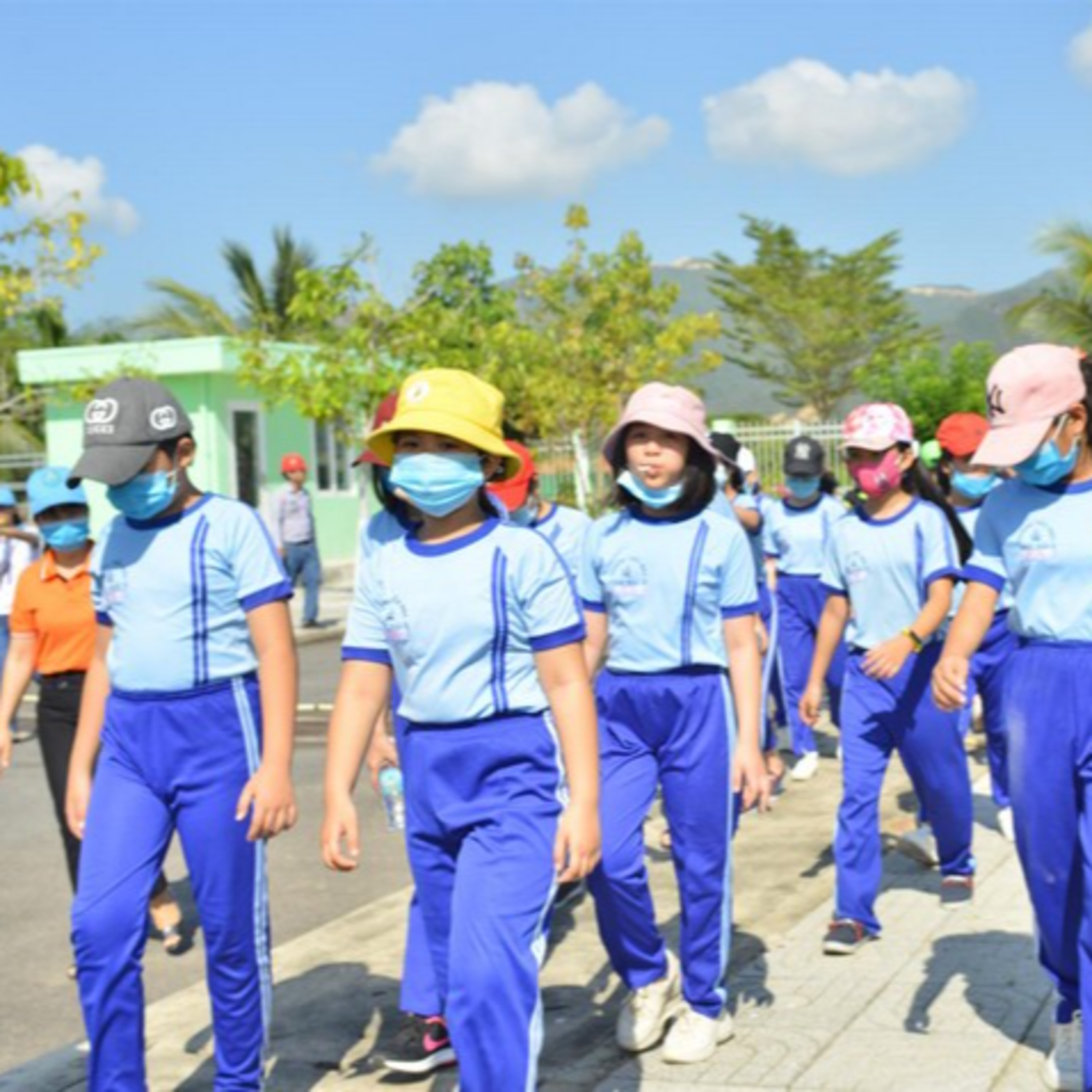Tham quan cuối năm học: Học sinh háo hức, phụ huynh phân vân