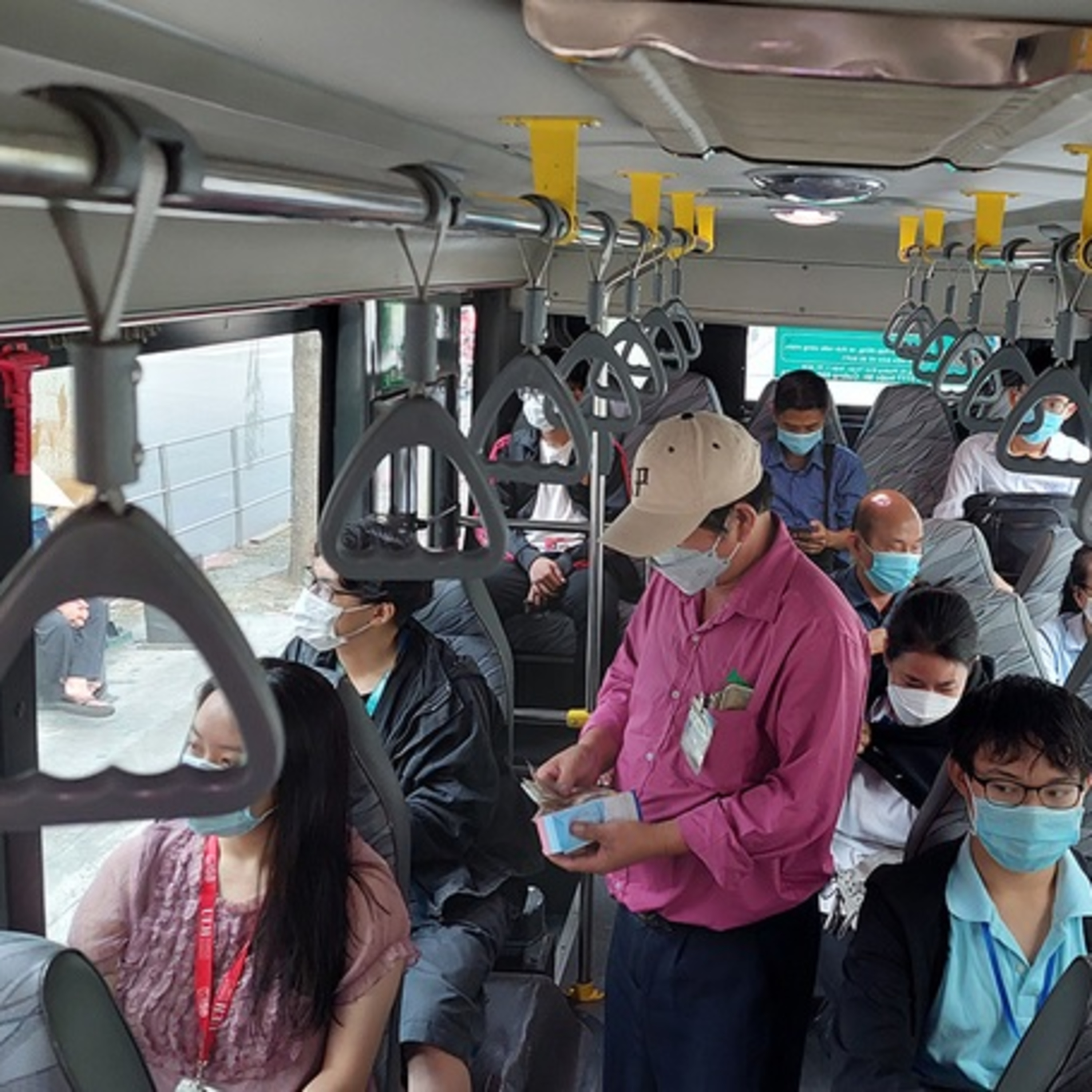 Lời cảm ơn trên xe buýt