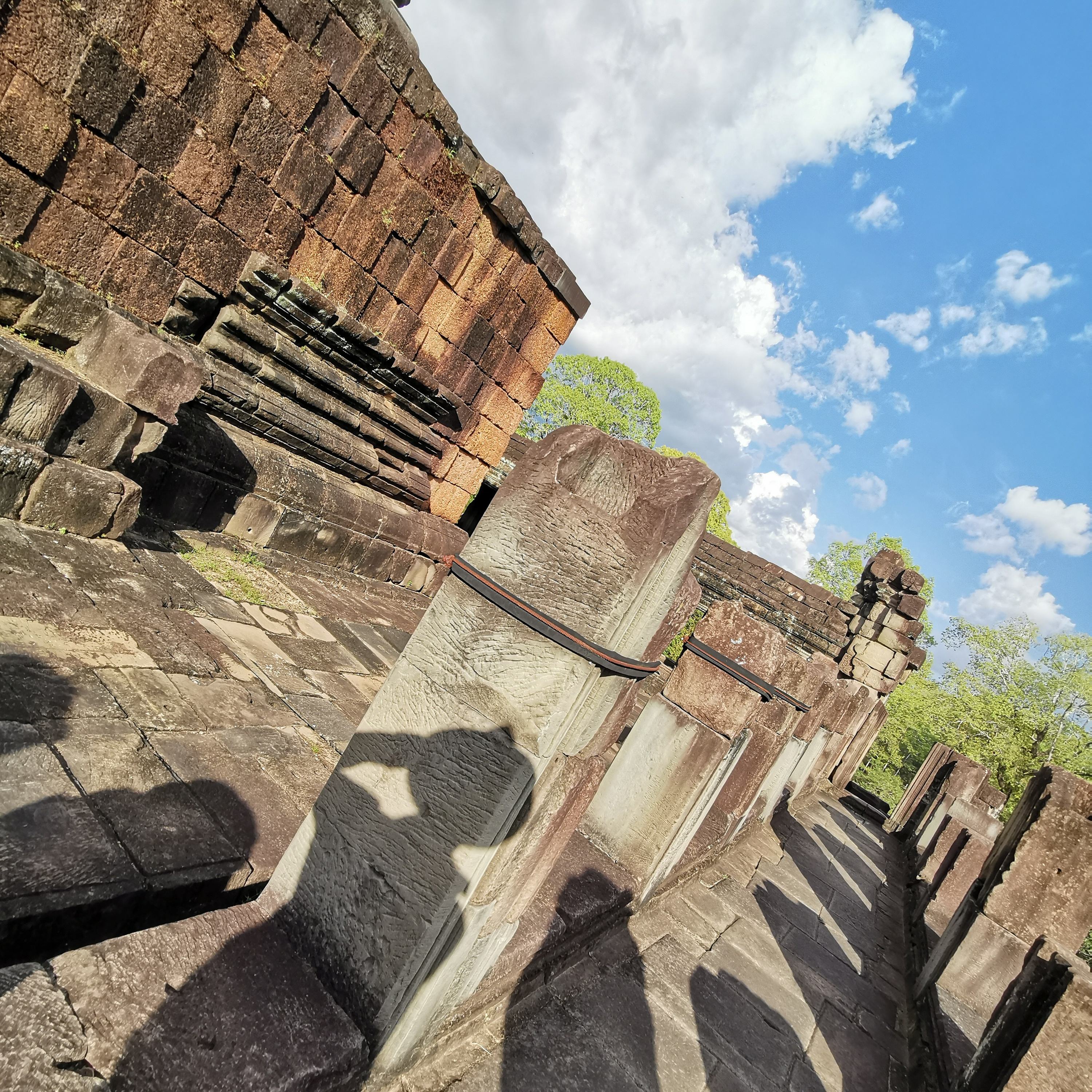 Angkor Wat - Vol. 4 - Gauben und gutes vorstellen Kraft unserer Gedanken - Geschichten unser Zukunft episode artwork