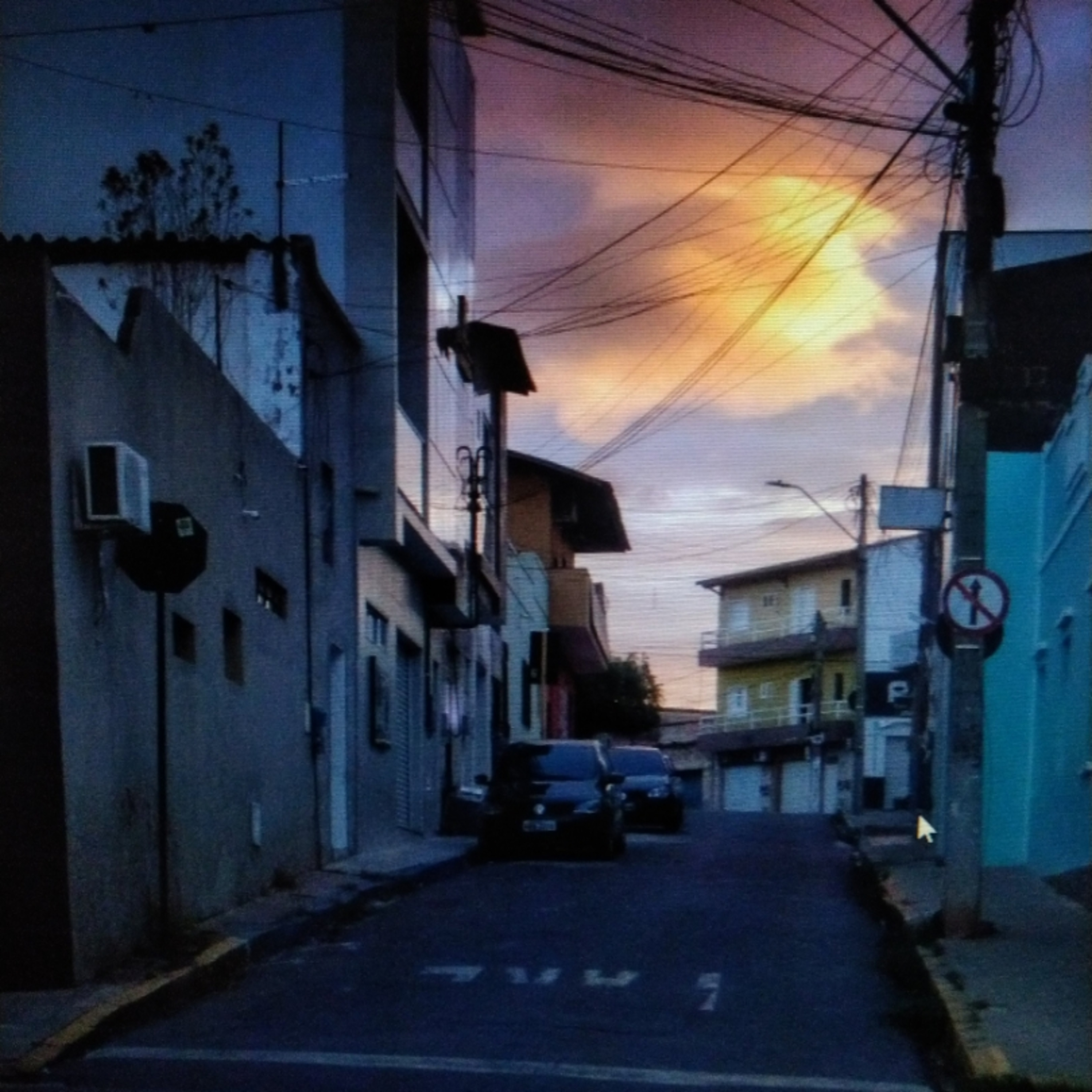 AQUI TEM PROSA E VERSO