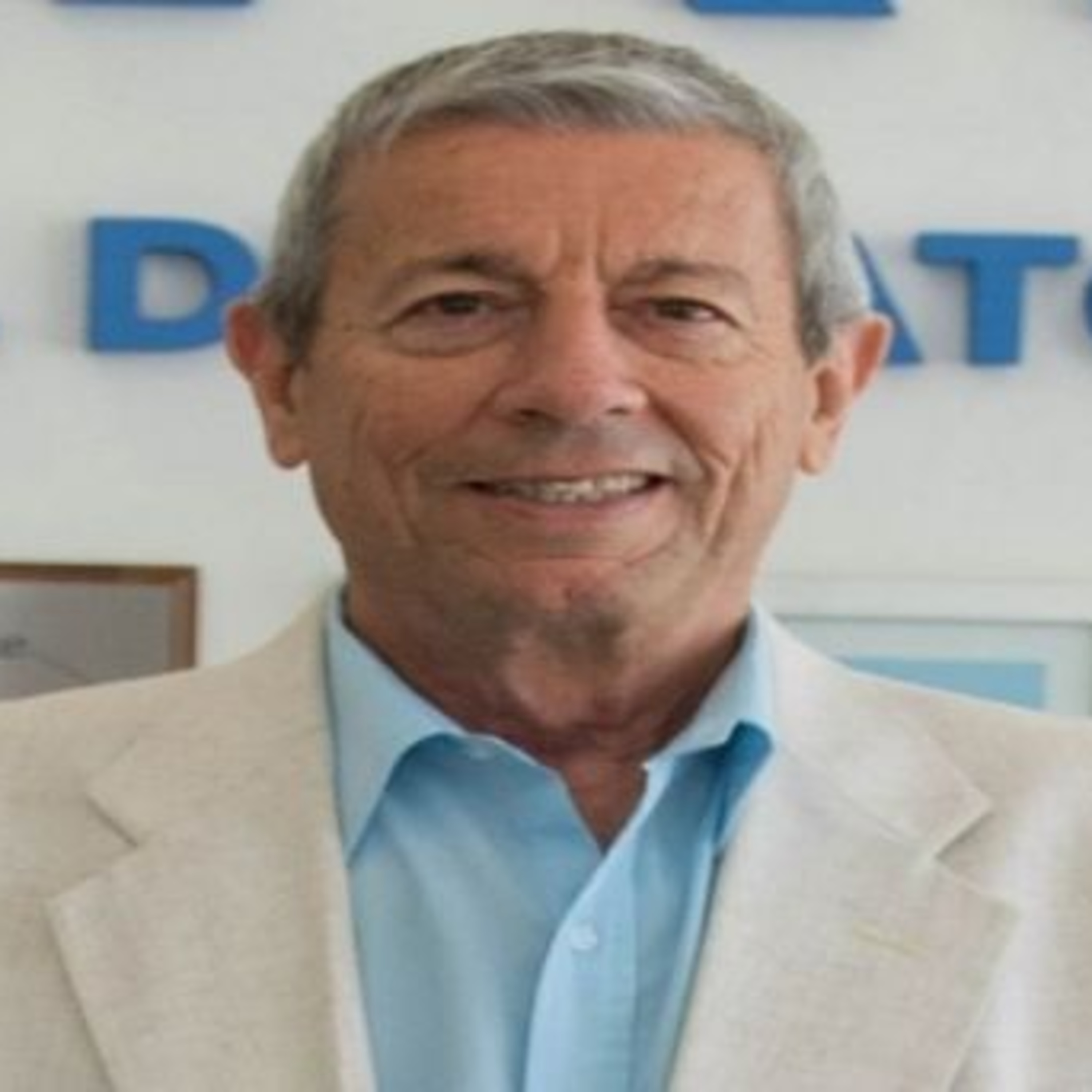 Pablo Tognetti presidente de Arsat: “Achicar la brecha digital es achicar la brecha social” episode artwork