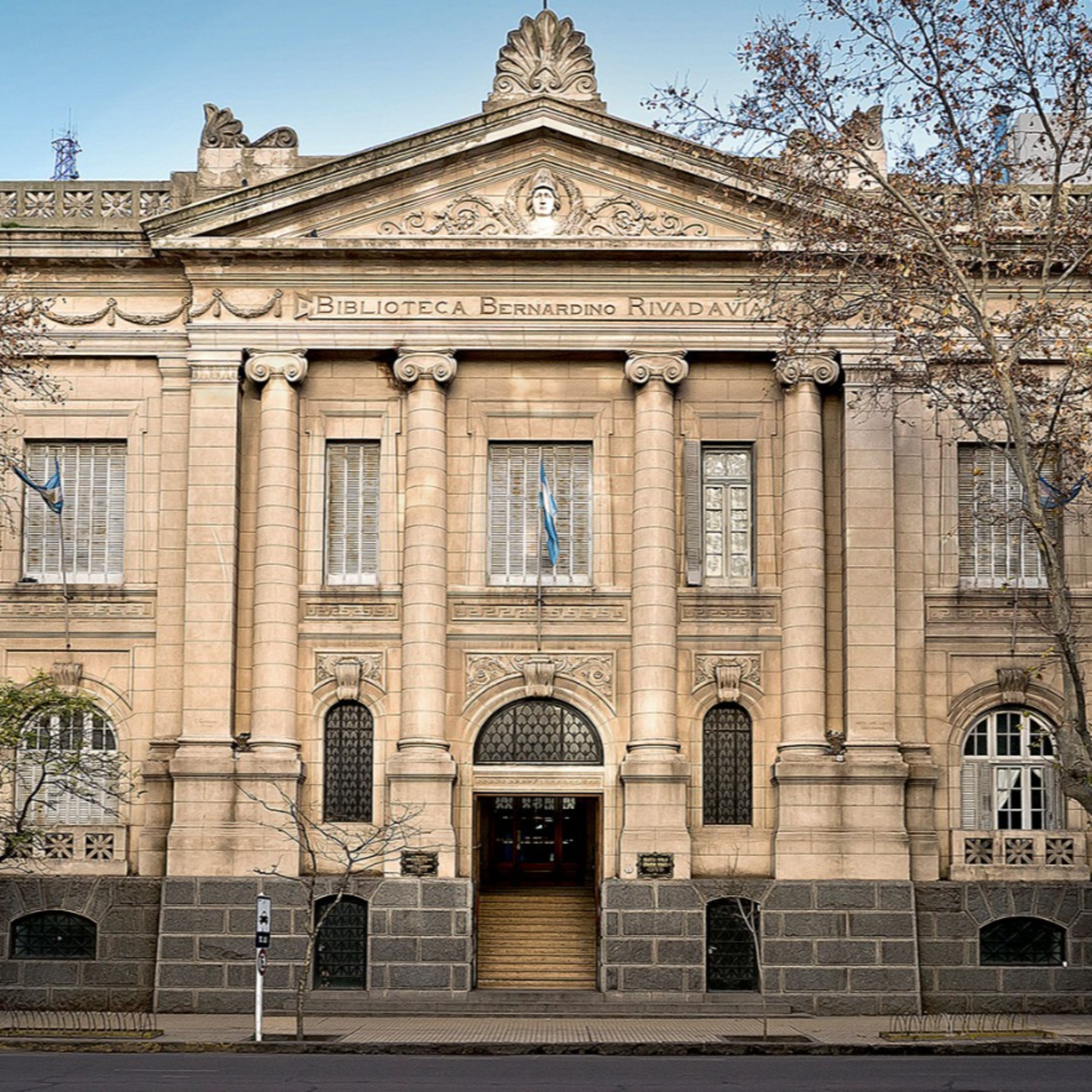 José Marcilese | La historia de la Biblioteca Rivadavia del siglo XIX al XXI  episode artwork