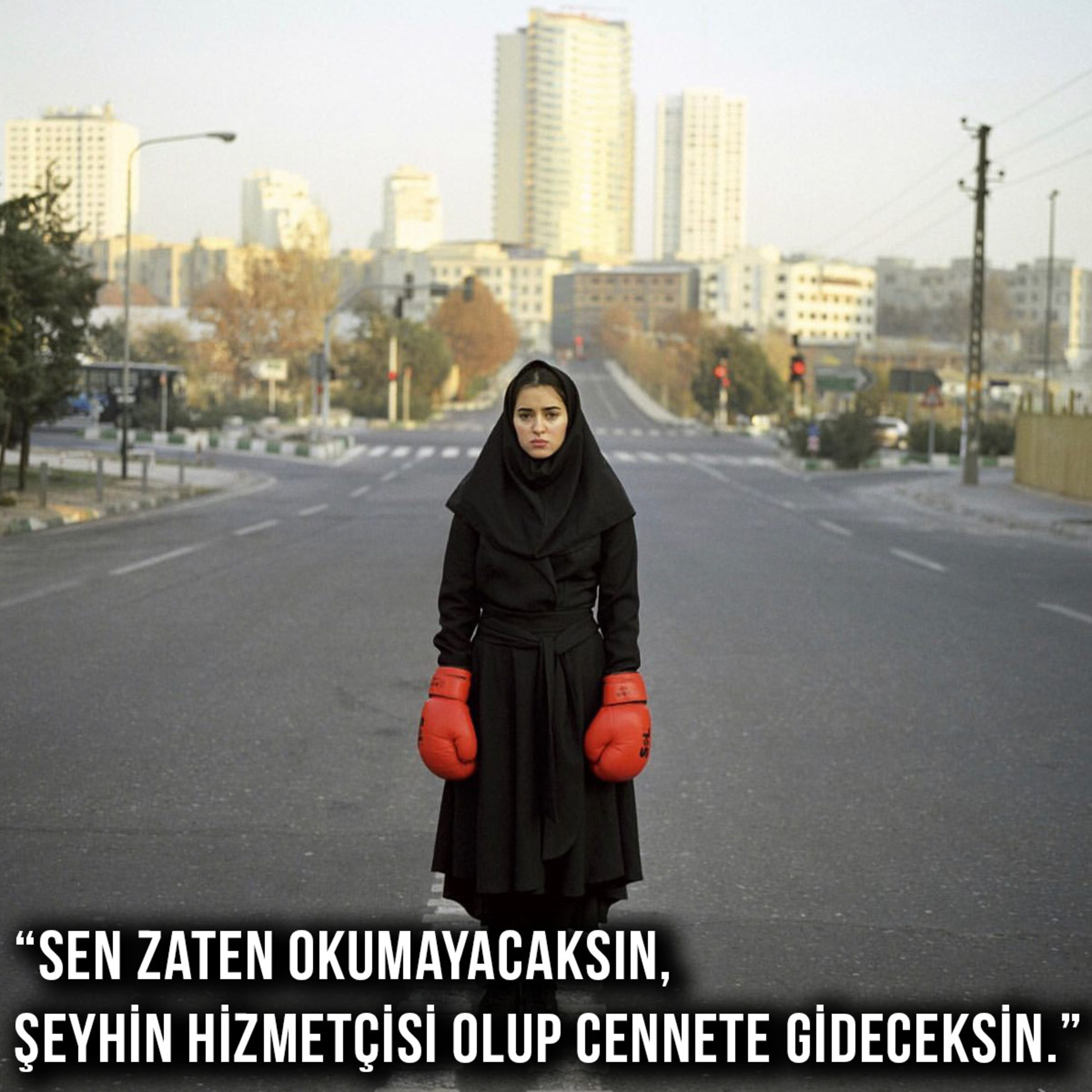 Yalnız Yürümeyeceksin