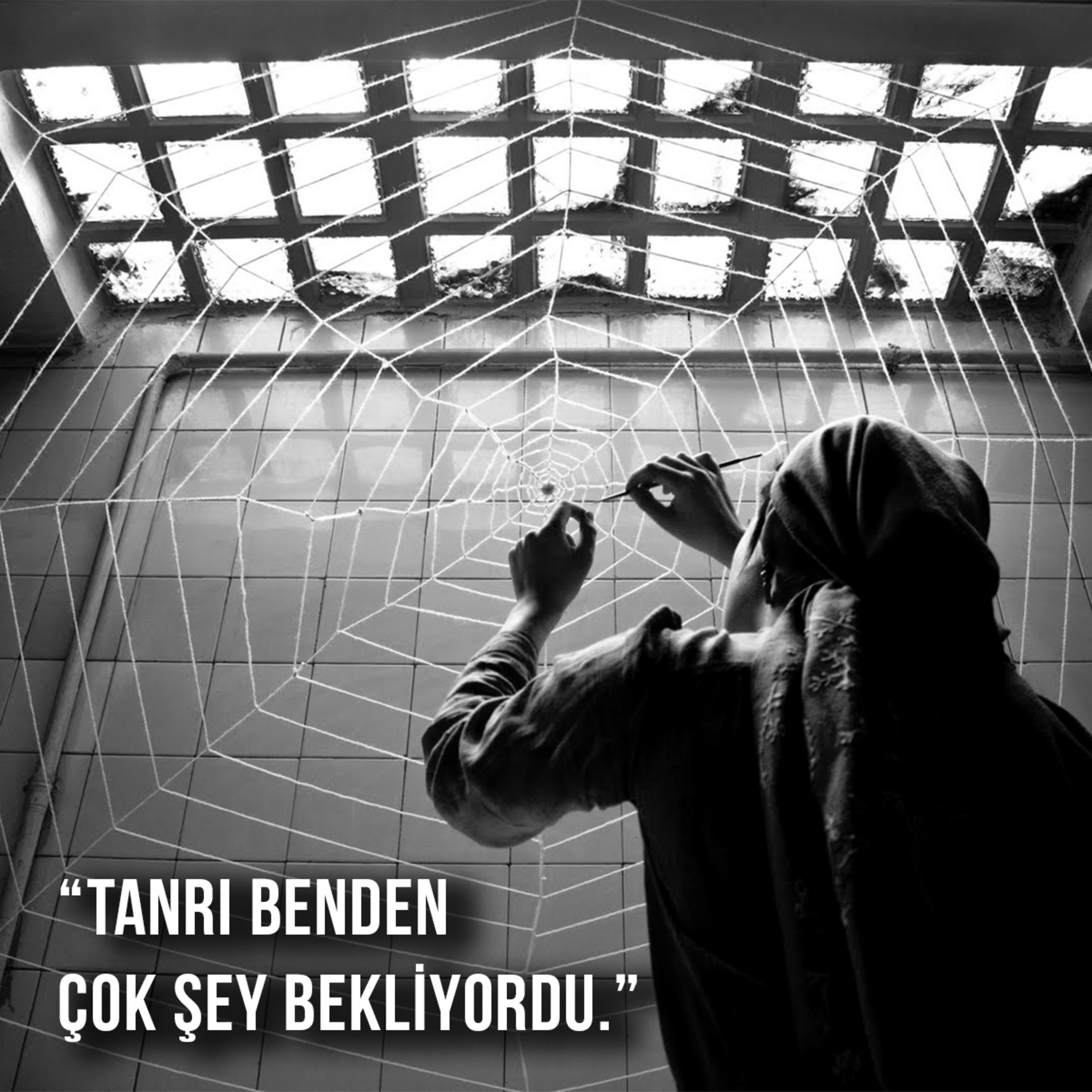 Yalnız Yürümeyeceksin