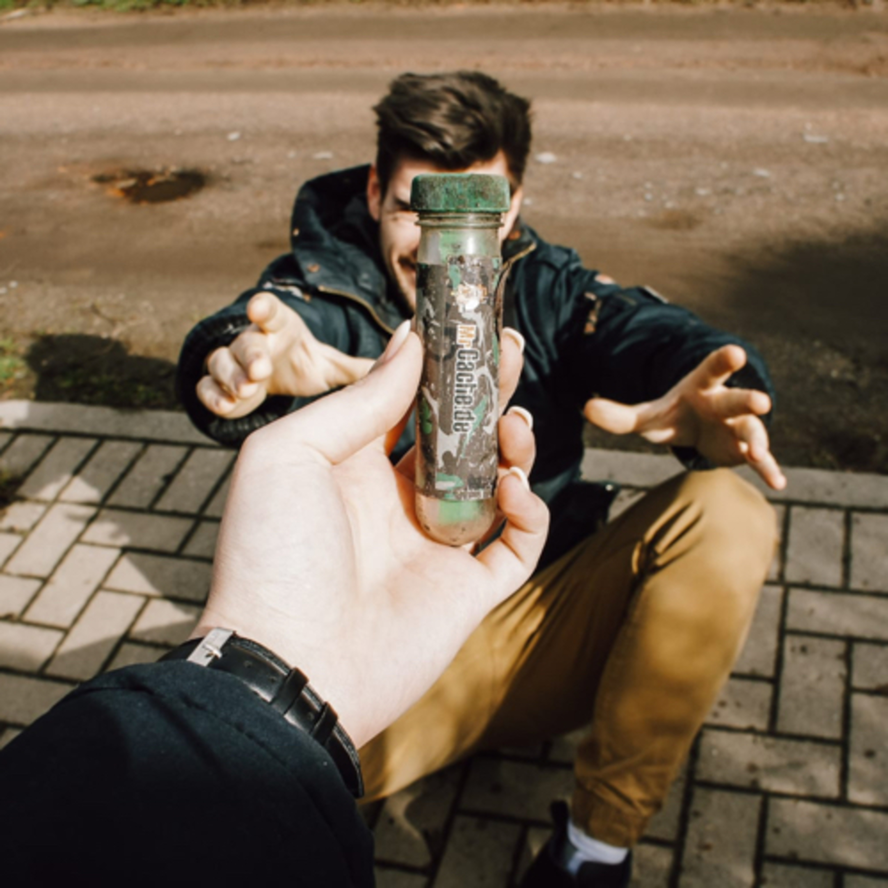 Geocaching in 100 Sekunden