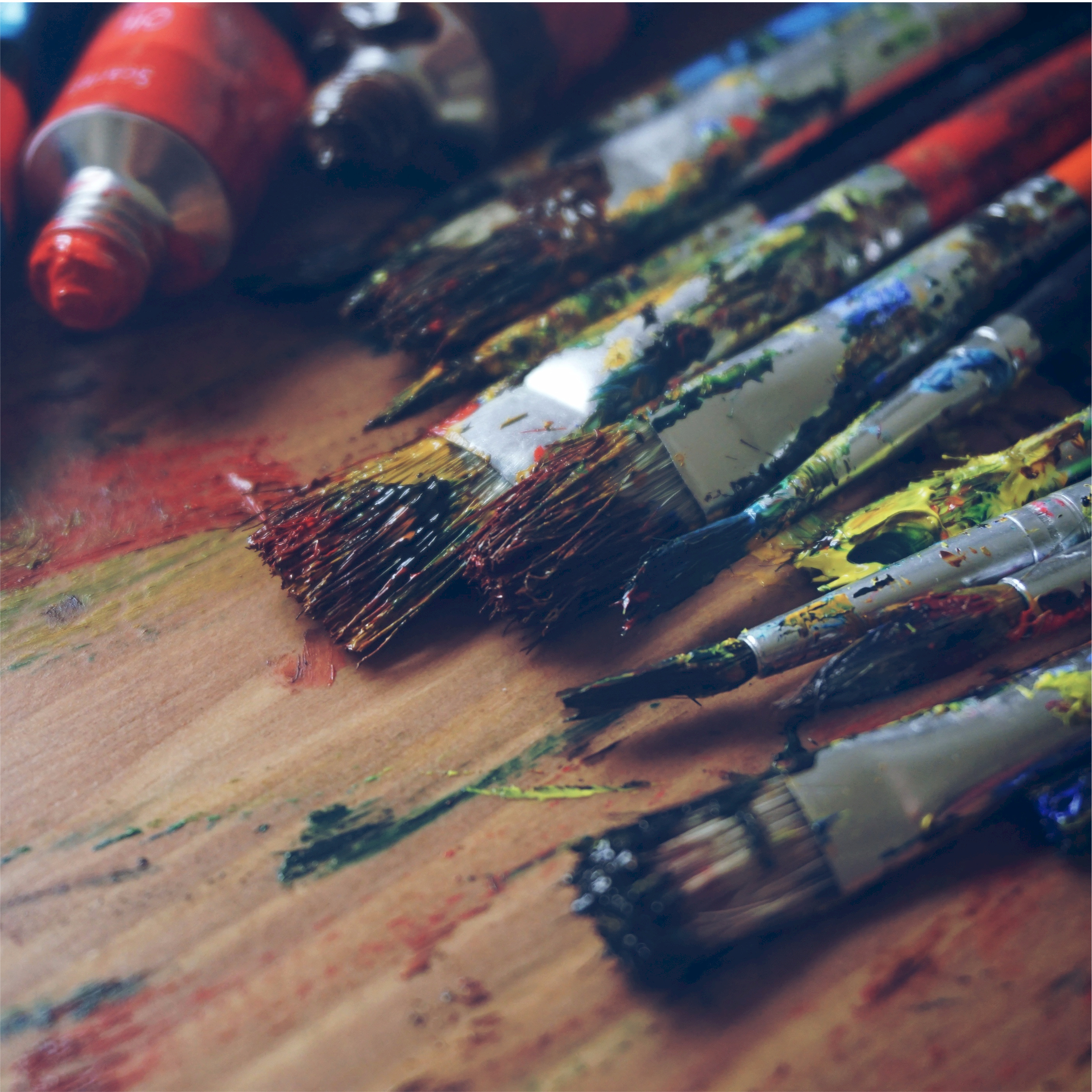 MiAGon 24 - The Brush Does Not Make The Artist