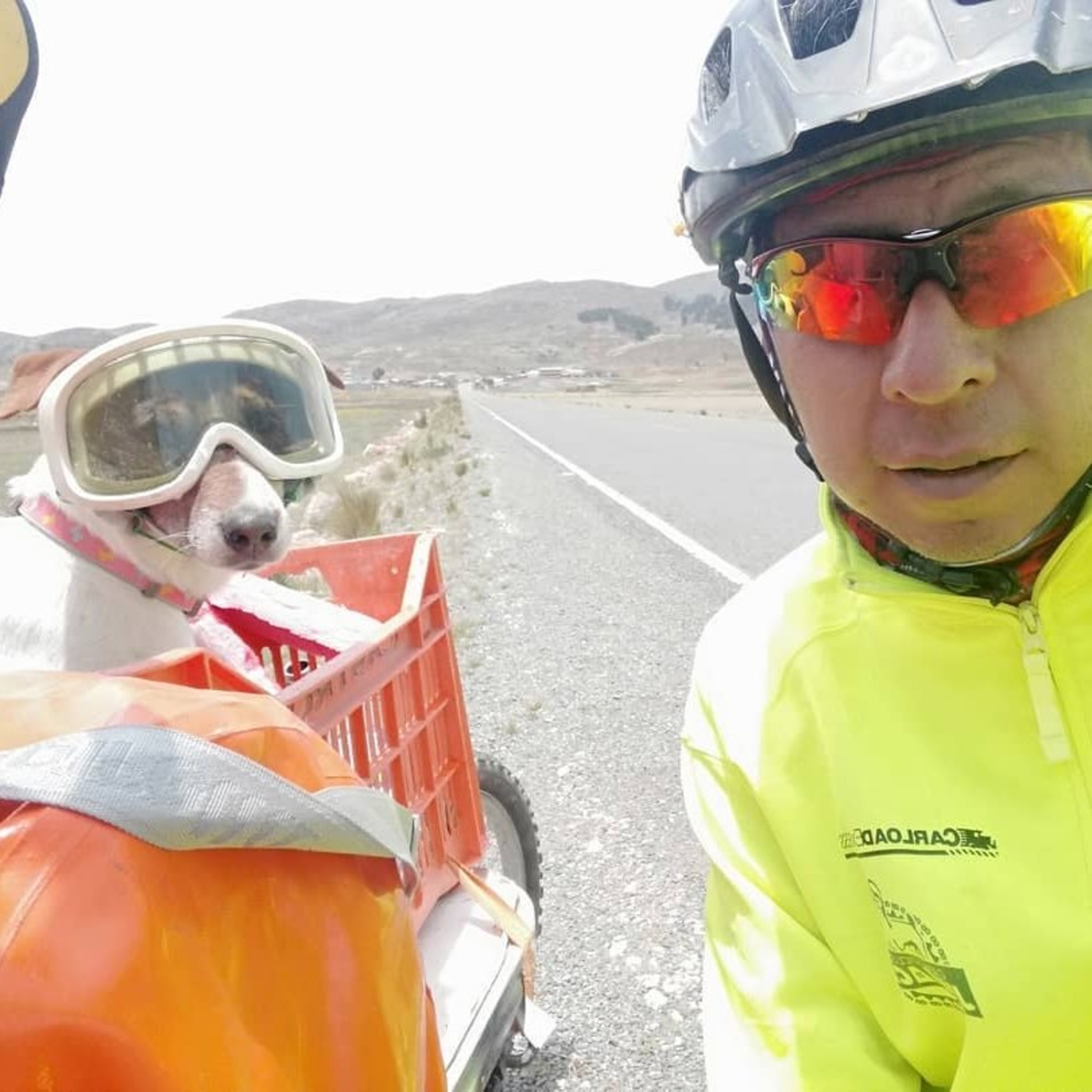 Radio Cicloviajera (Cicloviajeros Por Sur América)