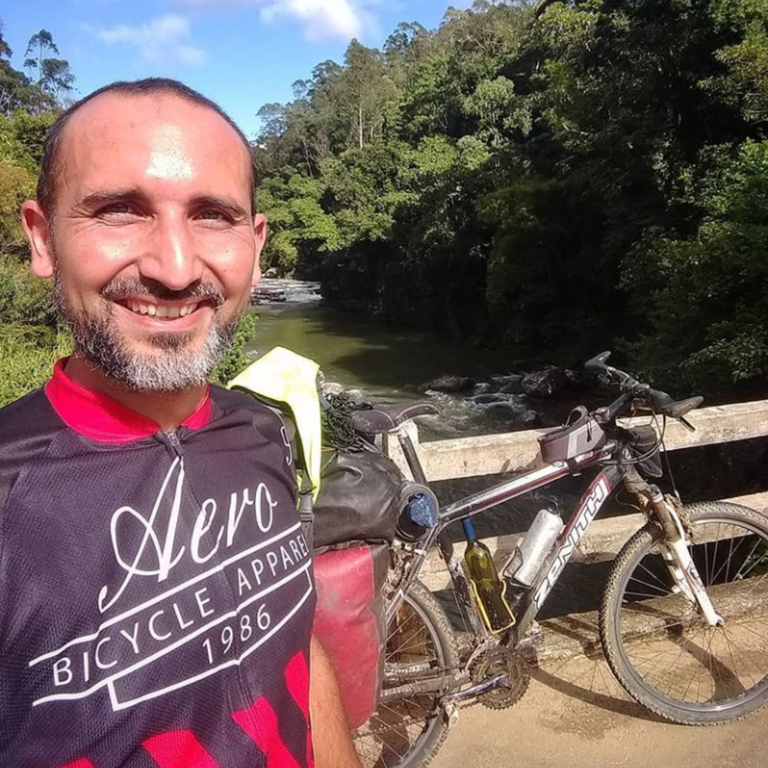 Radio Cicloviajera (Cicloviajeros Por Sur América)