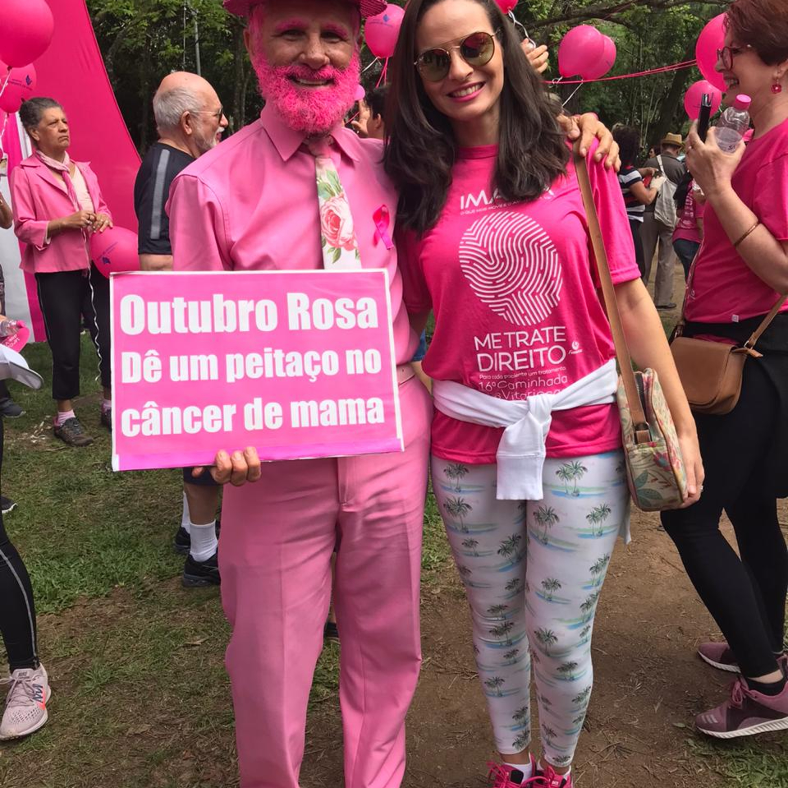 Resenha de Mulheres