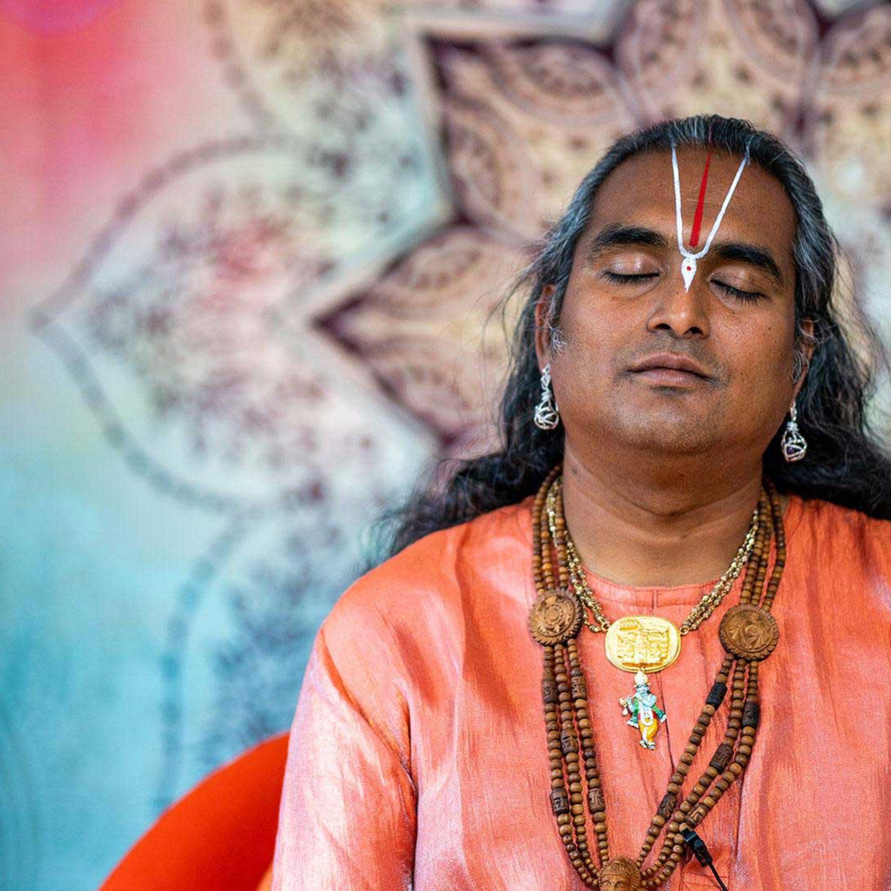 HARI -Renzo, “Vibrazione mattutina”: OLTRE IL GENERE (Paramahamsa Vishwananda) episode artwork
