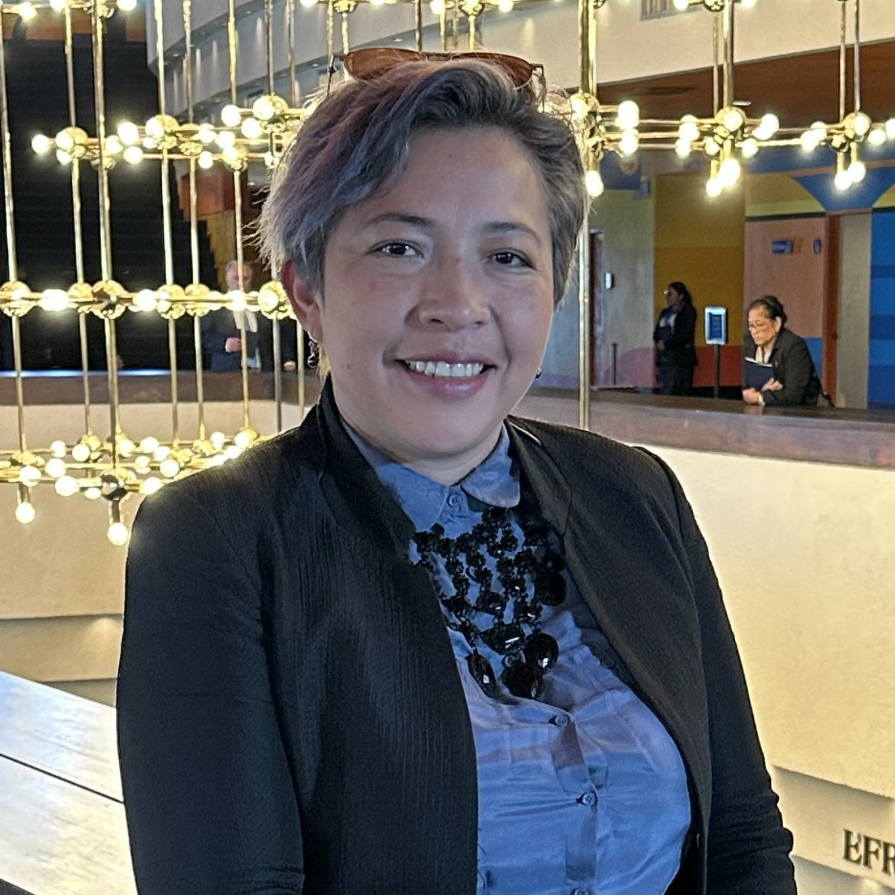 Lyz logró conectar la salud mental, el arte y la comunidad episode artwork