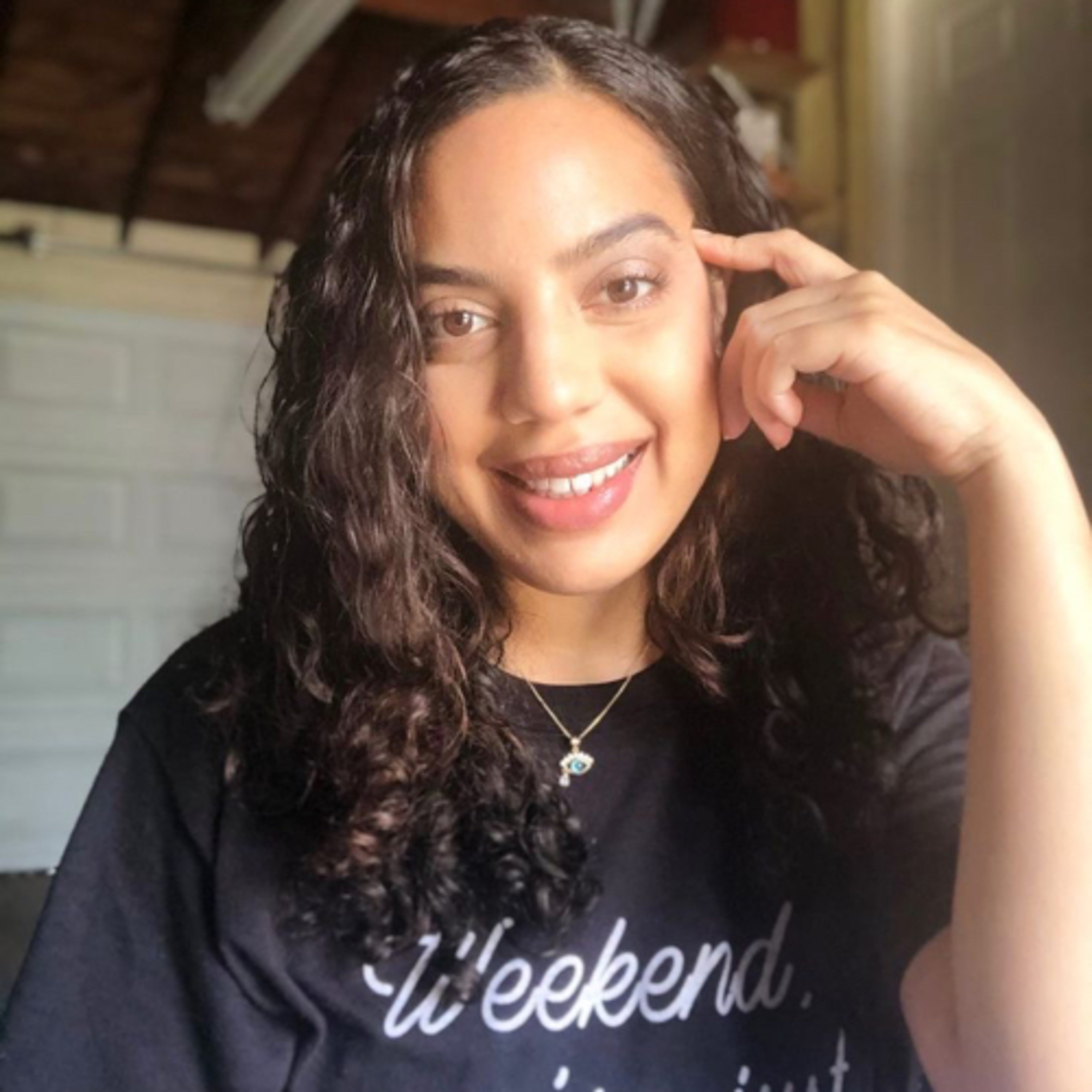 Episode 22 - Sarina's Journey and Story with Ulcerative Colitis