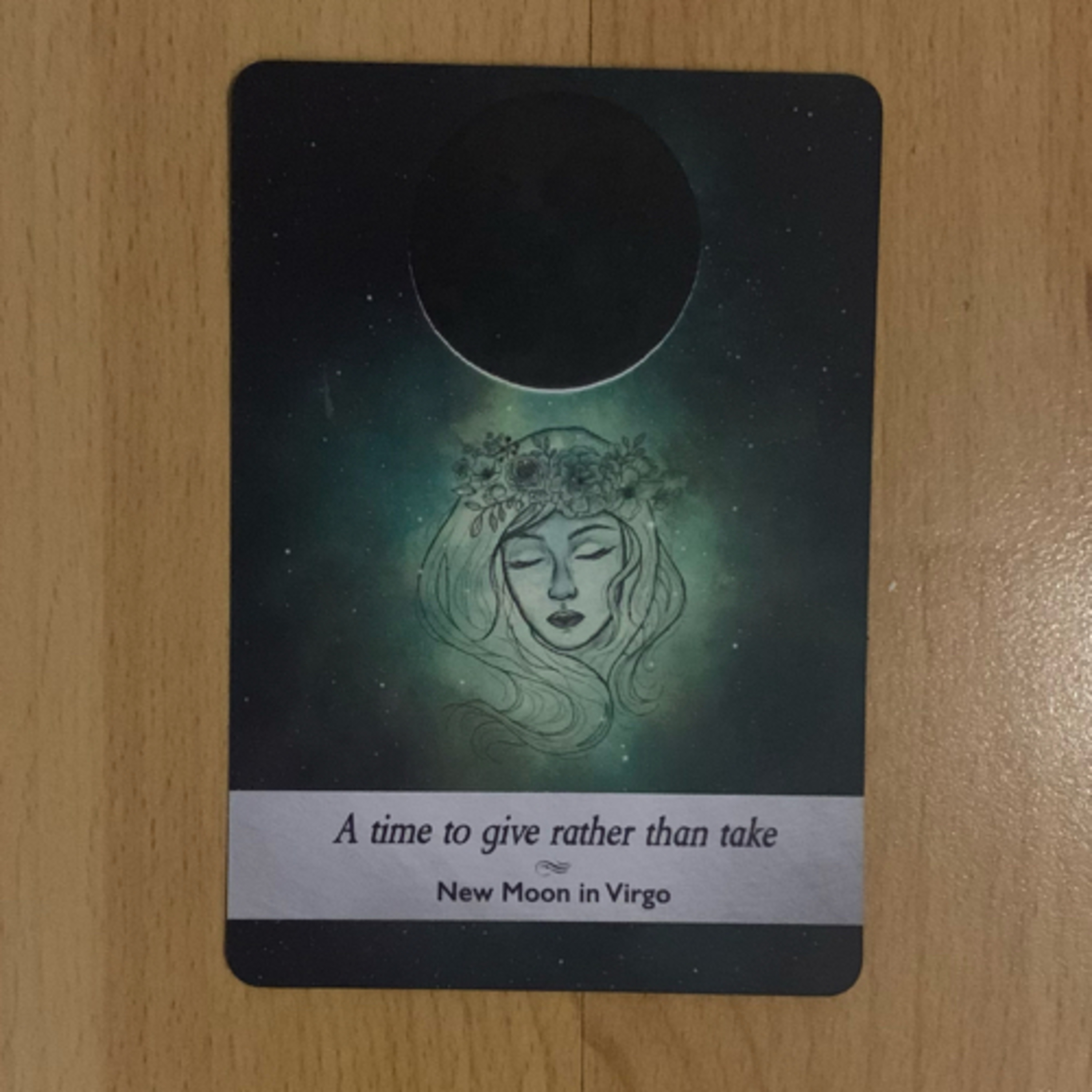 Daily tarot & oracle cards 😊