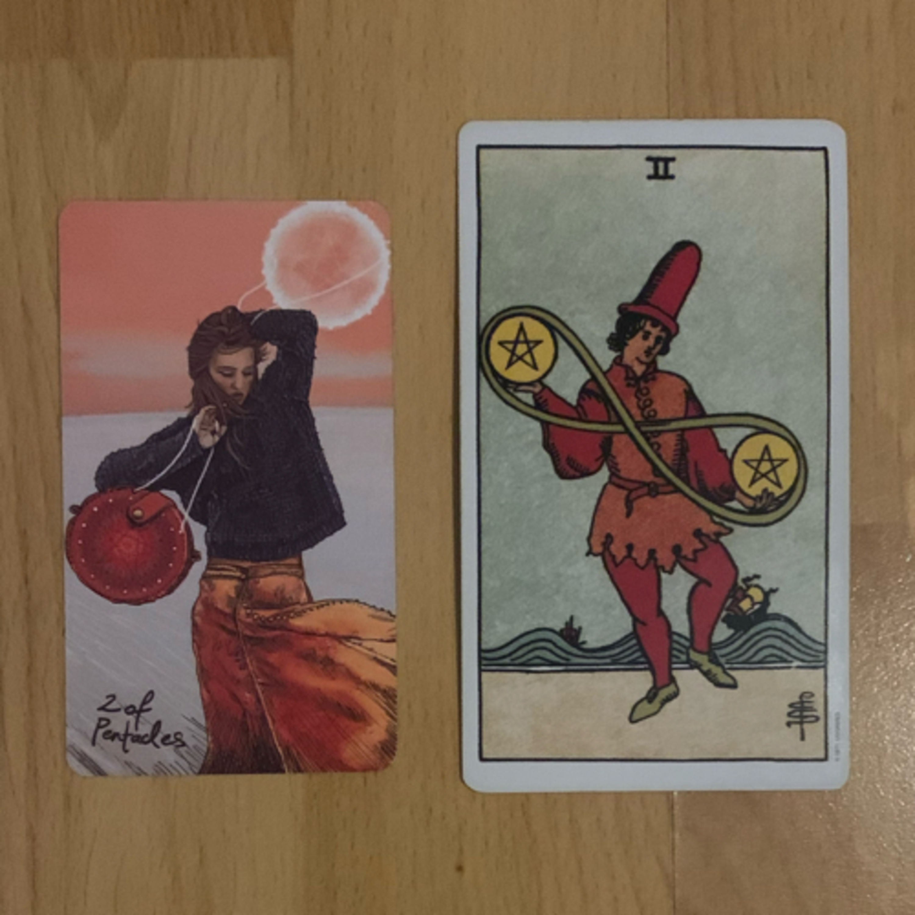 Daily tarot & oracle cards 😊
