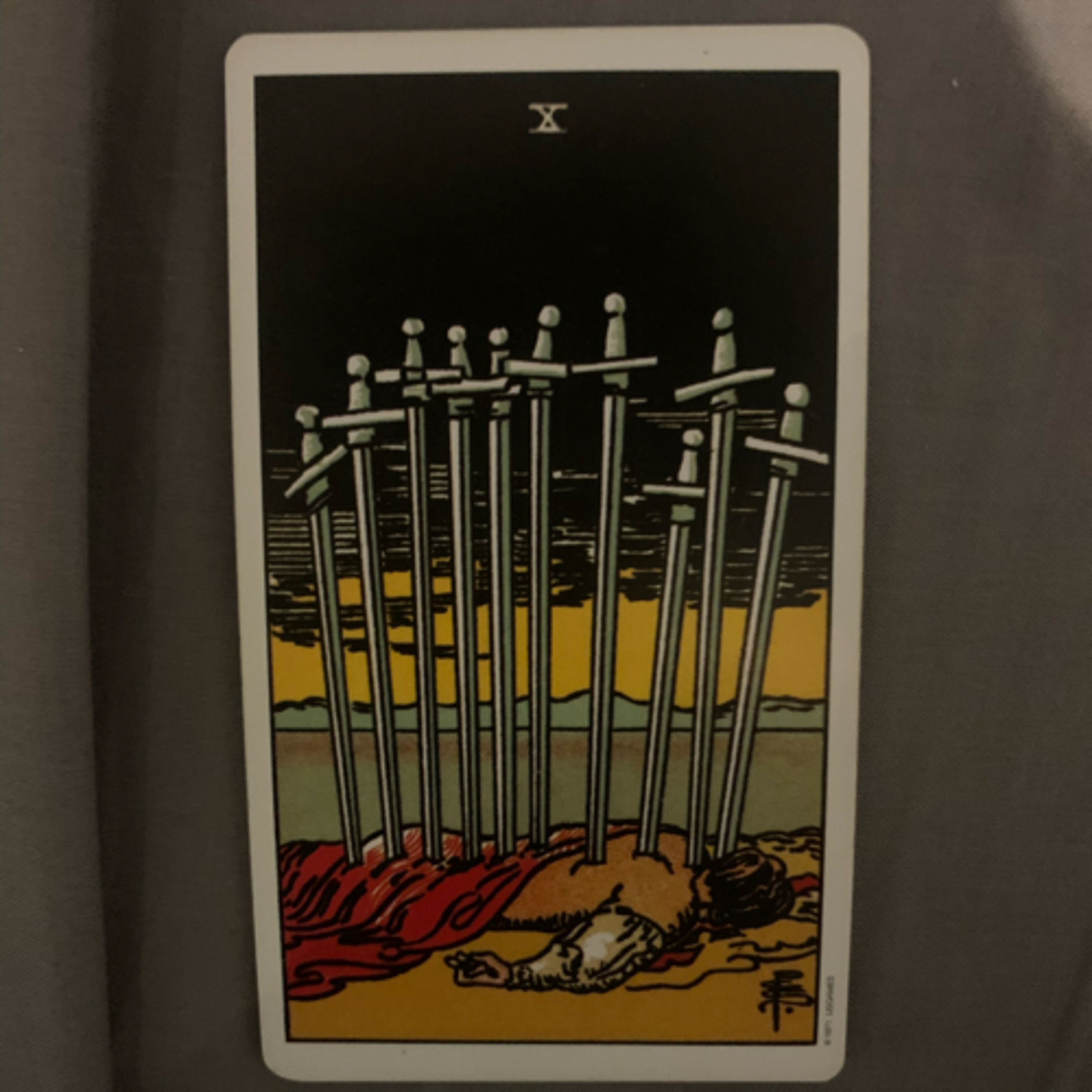 Daily tarot & oracle cards 😊