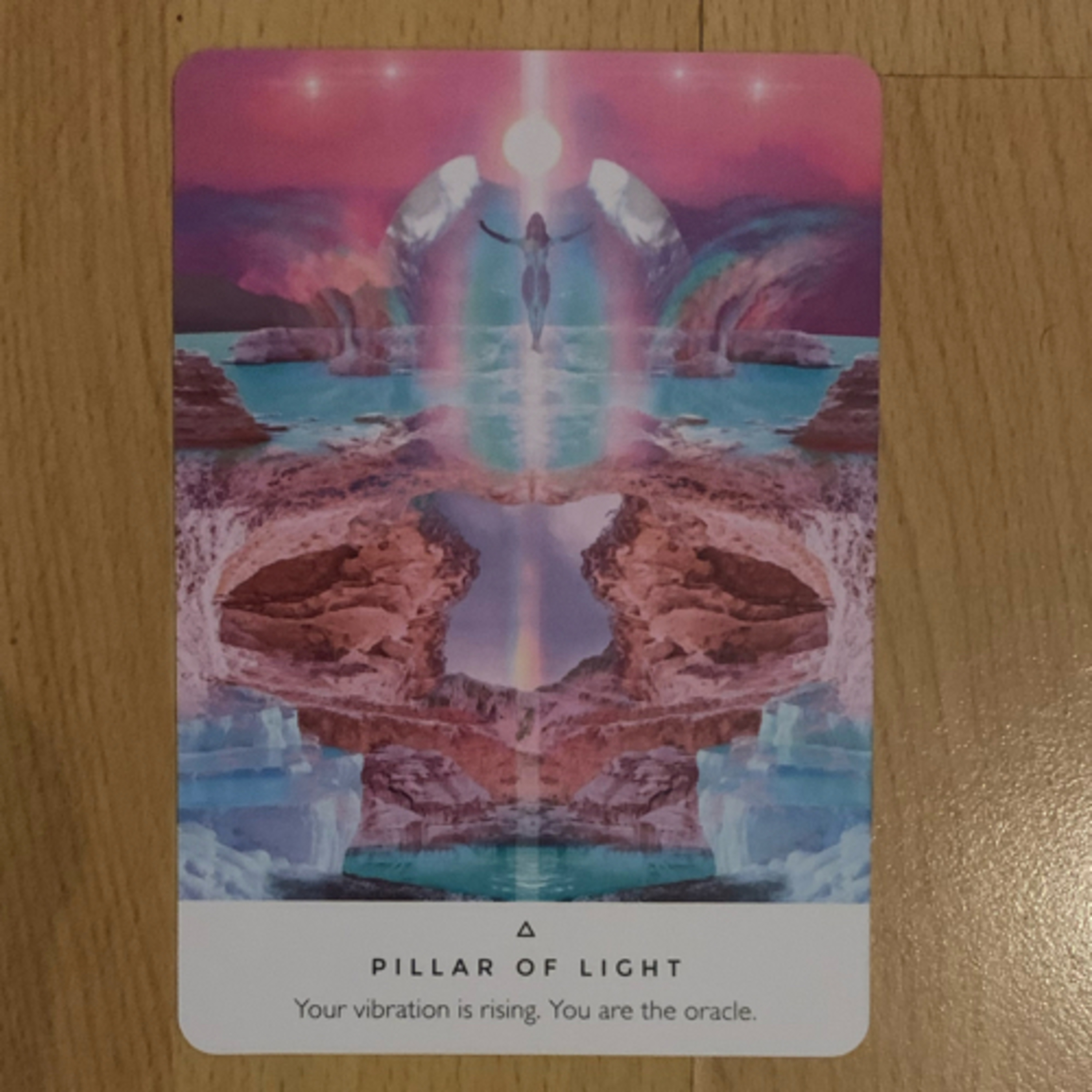 Daily tarot & oracle cards 😊