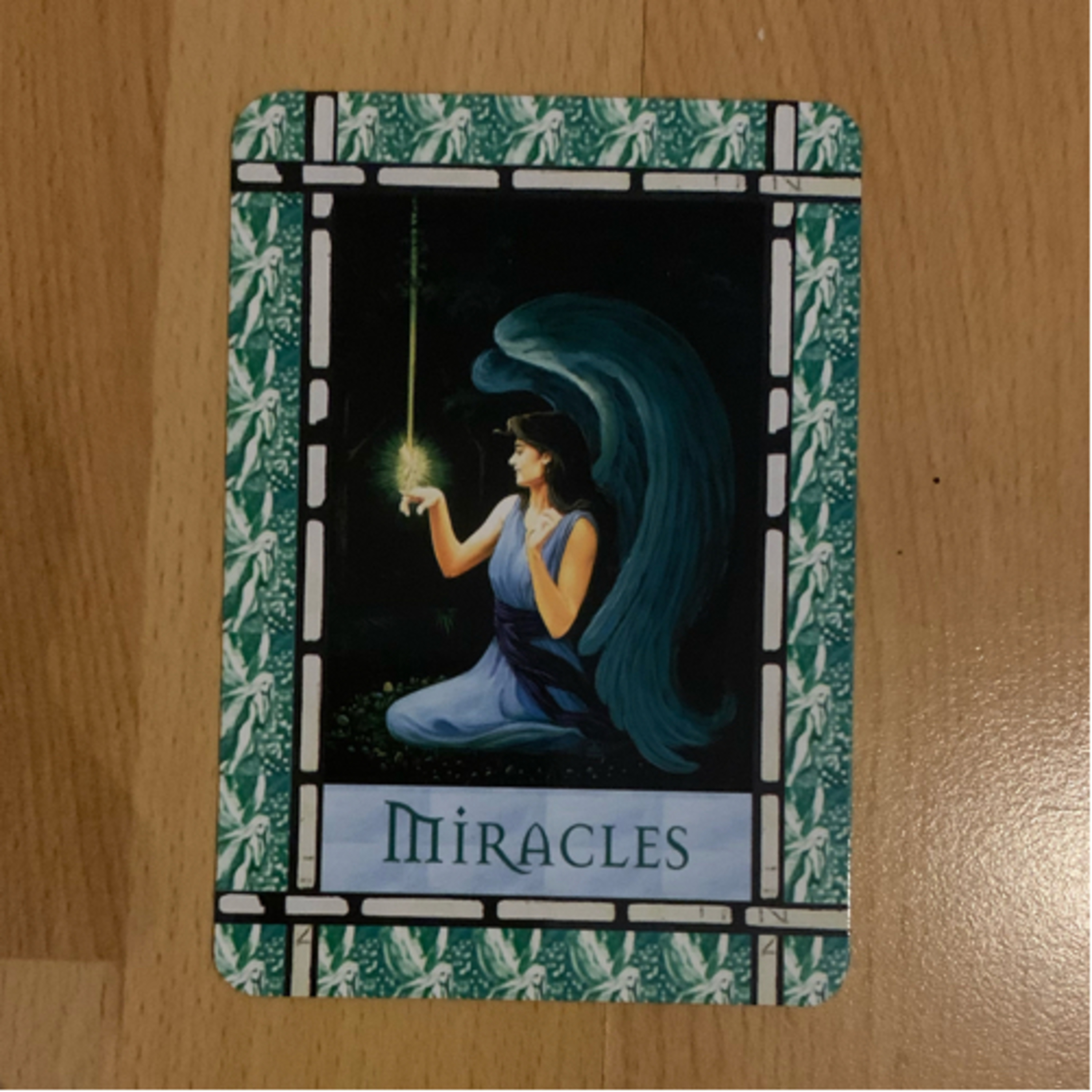 Daily tarot & oracle cards 😊