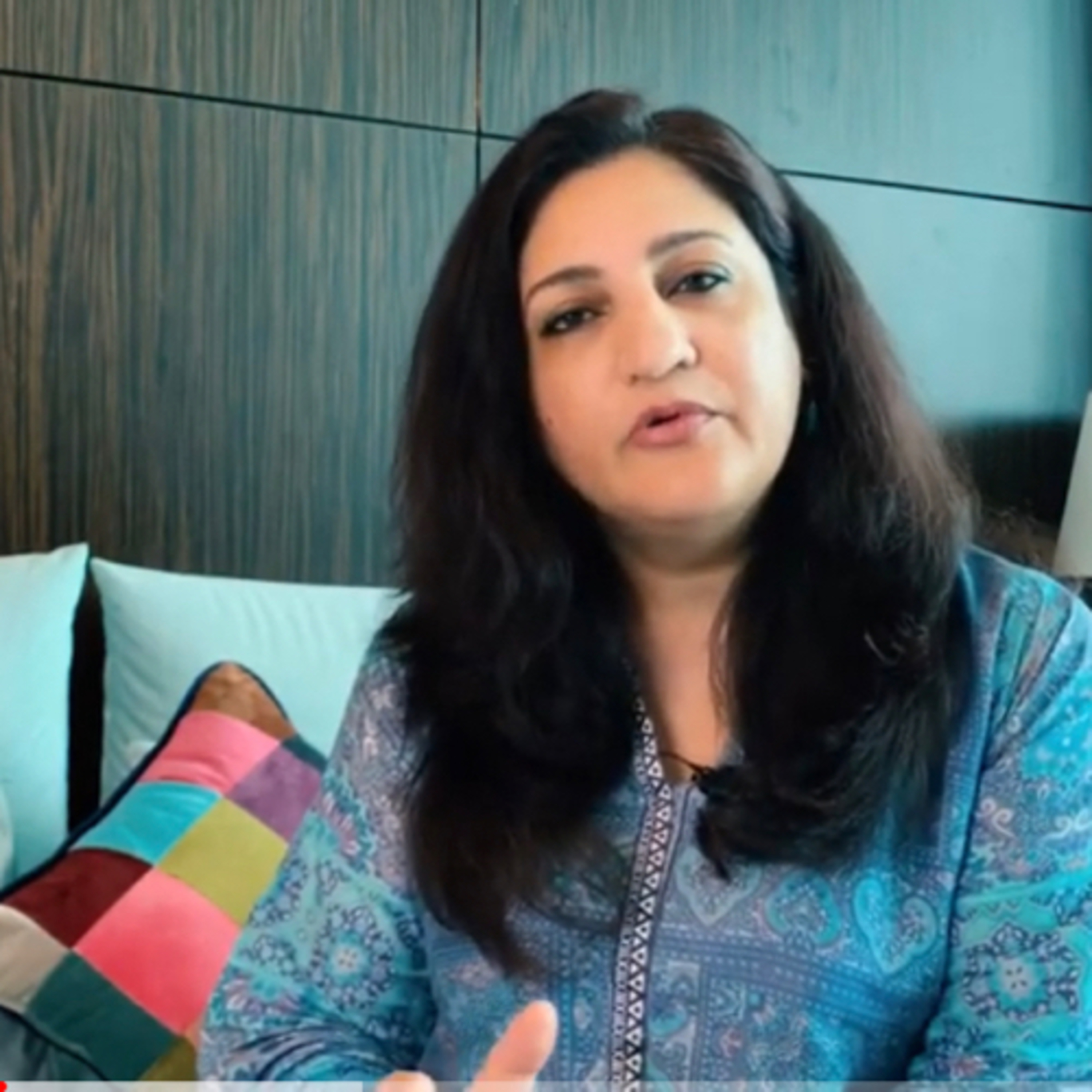Chaat.Chai.Chatter, Hum Pakistani...UAE Se