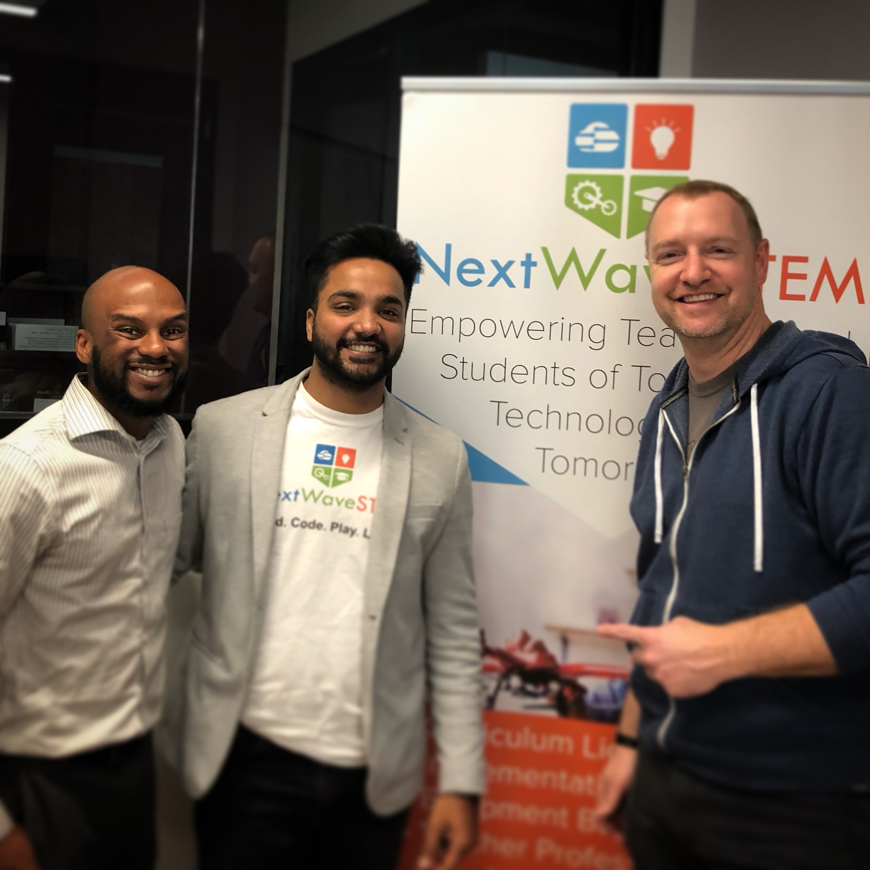 #99 Drones, 3D printing, A.I. the "Next Wave" of education is here. episode artwork