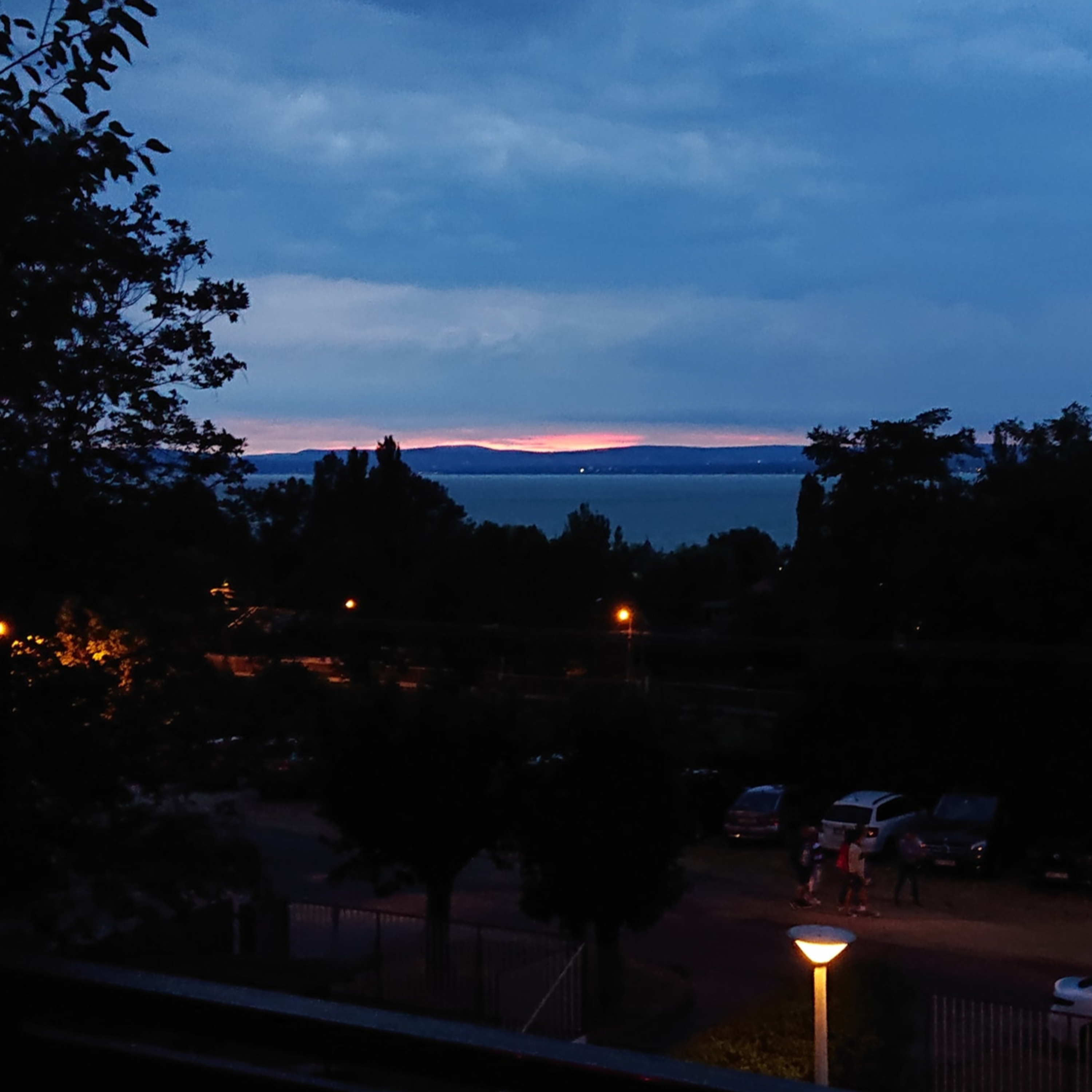 DUE Médiahálózat