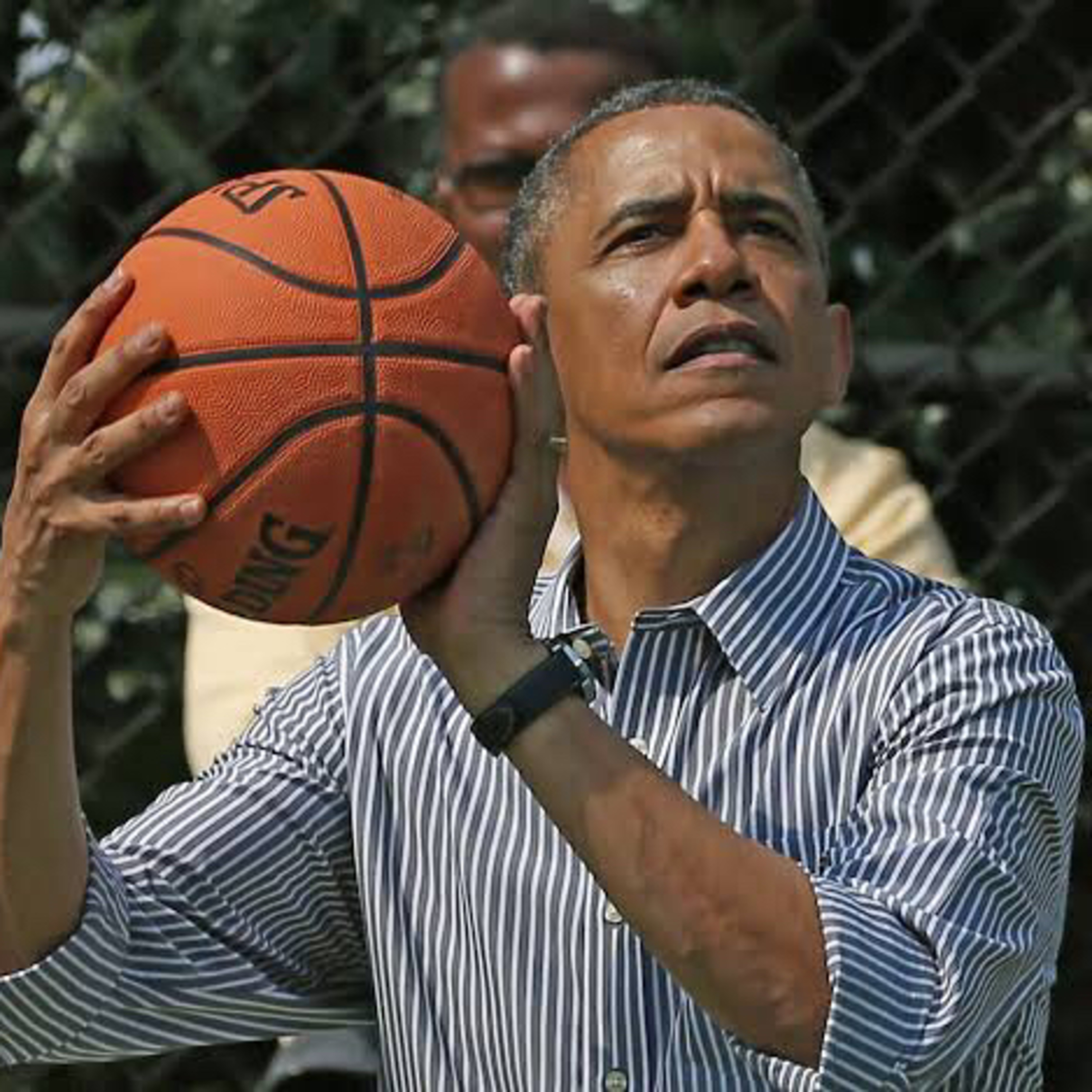 cover of episode Barak Obama and his love for basketball: as player , parent ,author