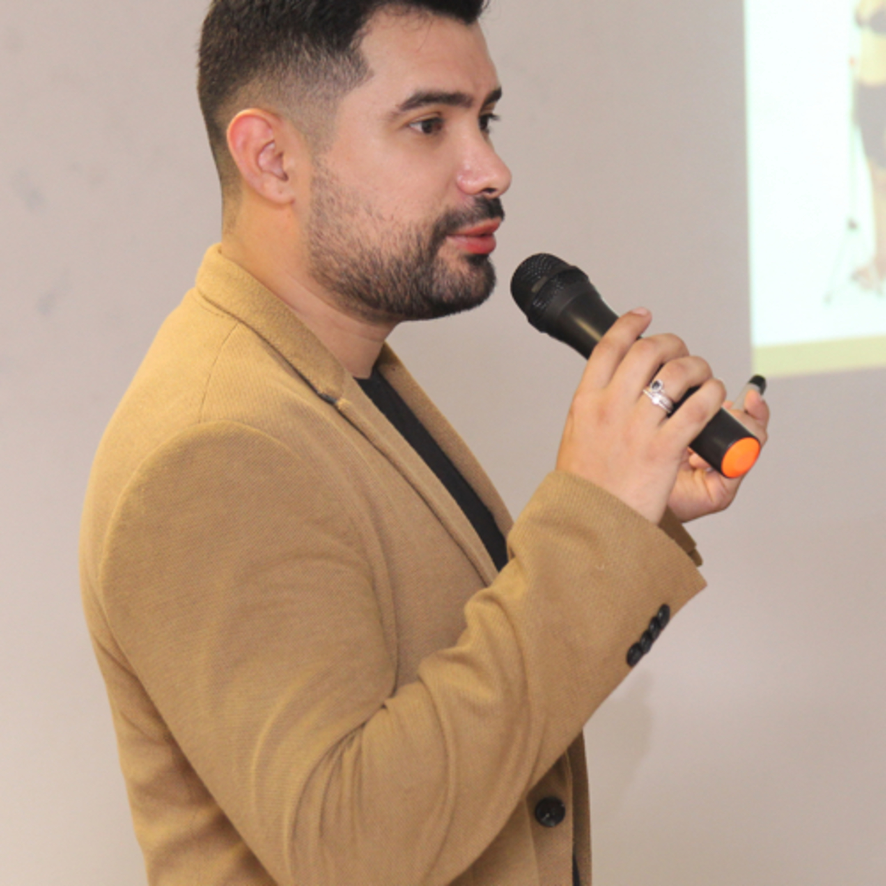 Quanto tempo após o treino devo comer para não catabolizar?