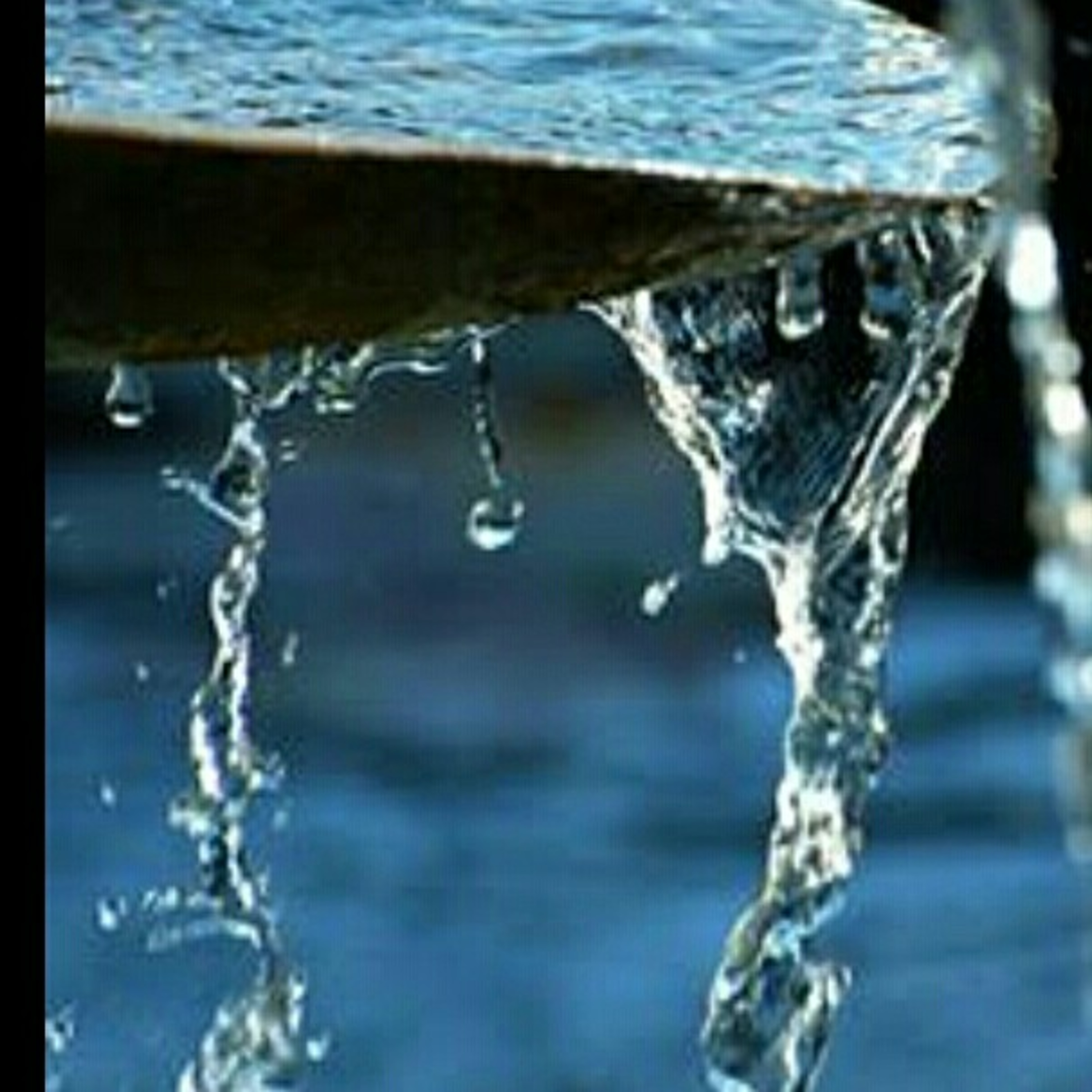 You Need🙌 To Be Like A💧🌈💧 Water .