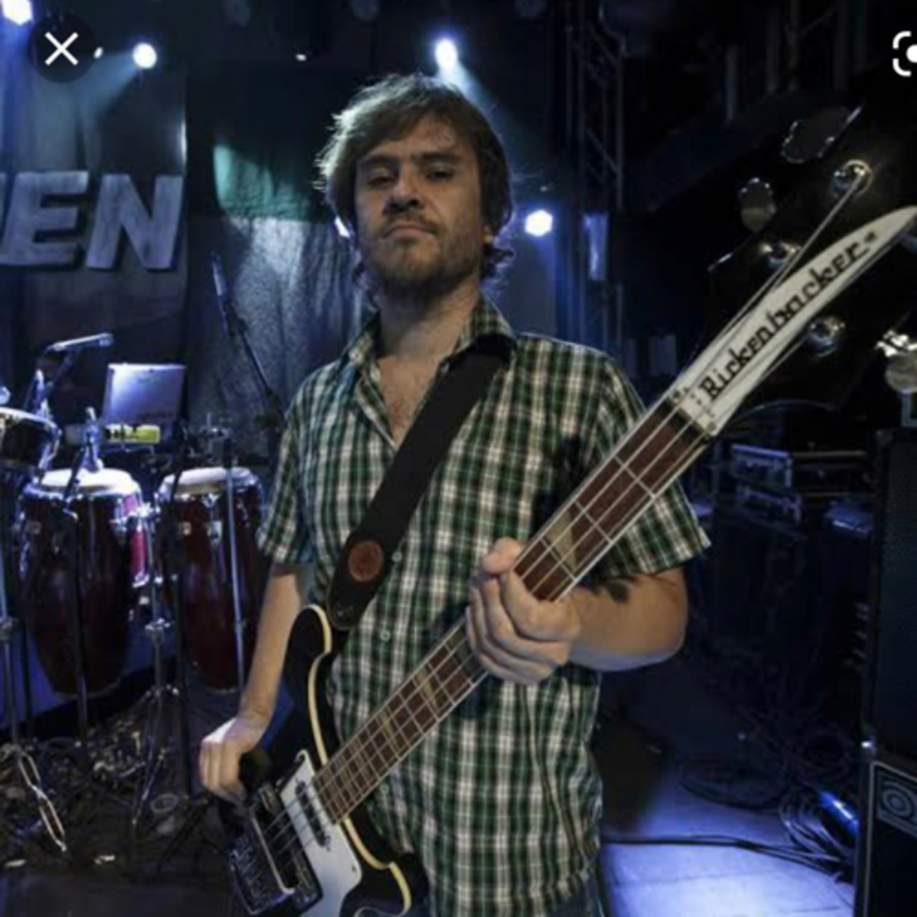Não Me Deixe Solo