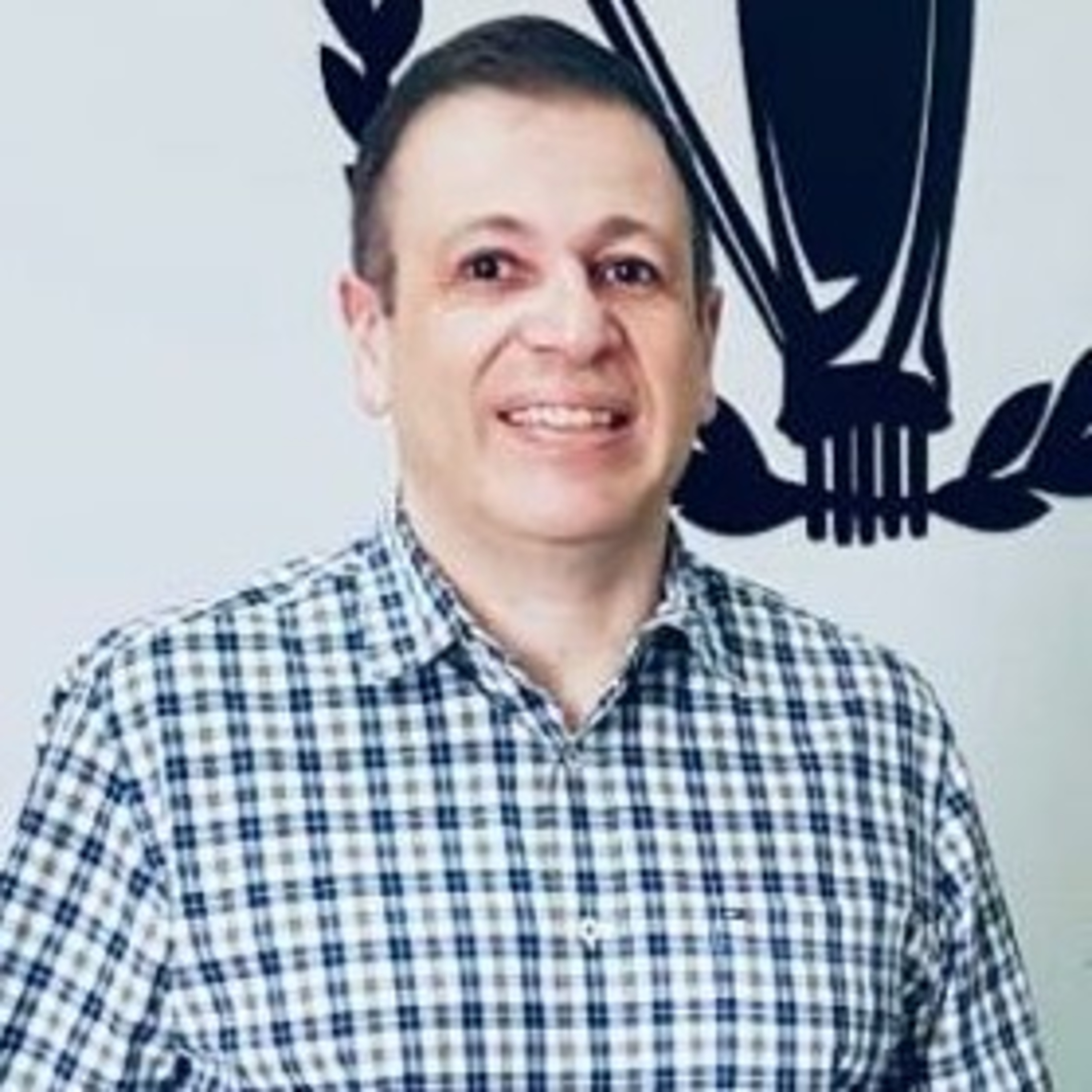 Dr. Gabriel Bloise