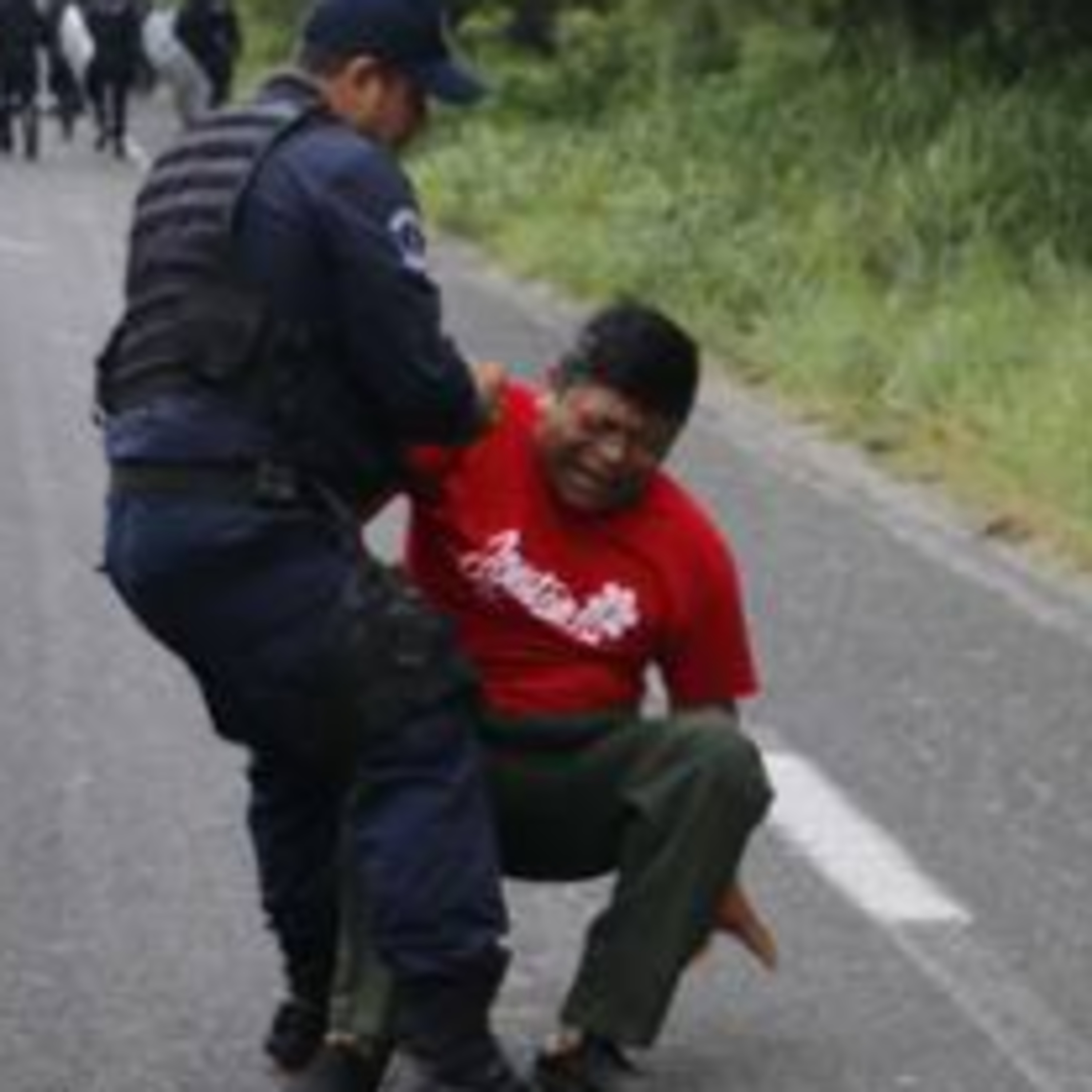 "Pobladores de Centla -Tabasco captaron en vídeo el momento en que las fuerzas policíacas abrieron fuego contra pobladores" episode artwork