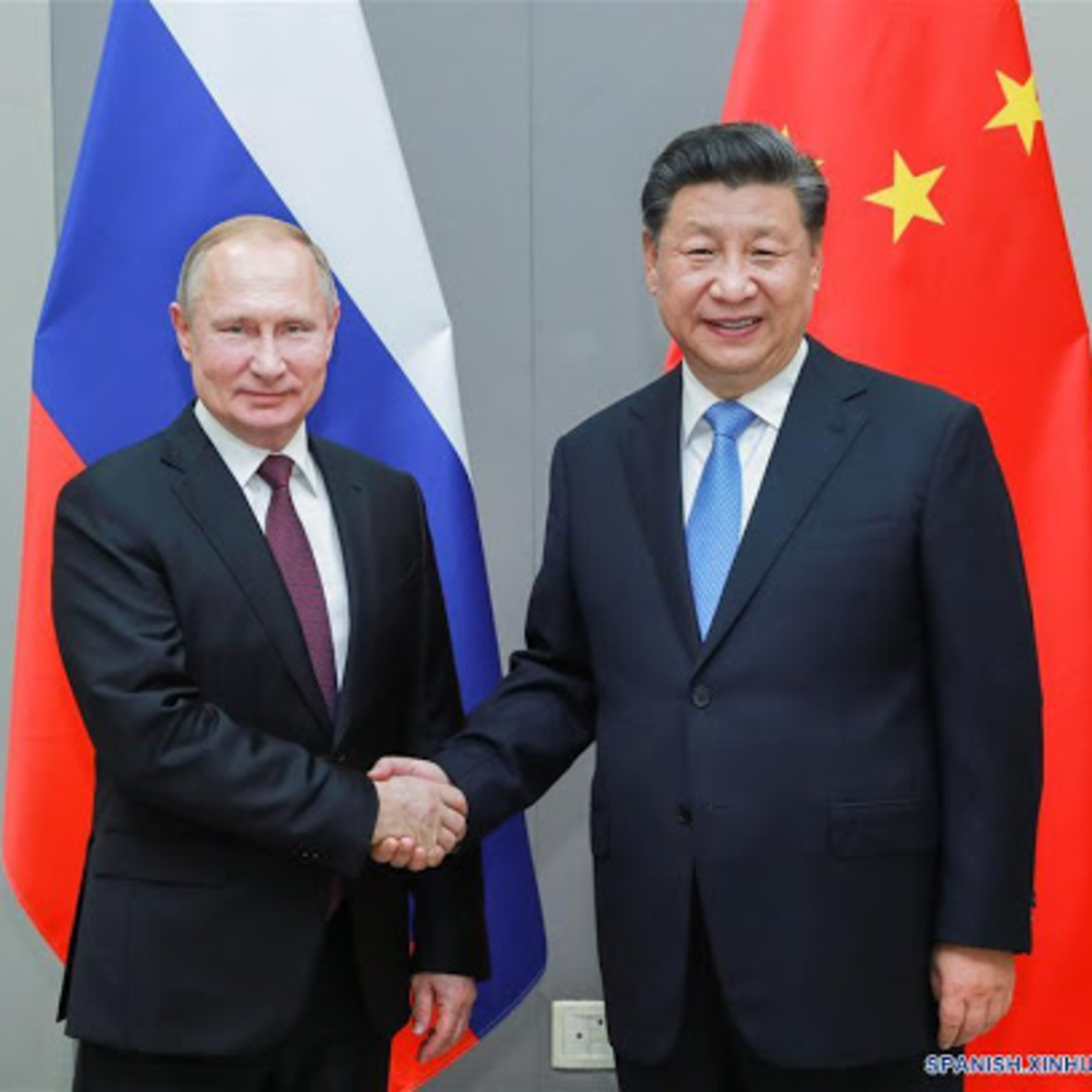 Rusia y China esperan a cierre del proceso electoral en EUA para felicitar a Biden episode artwork