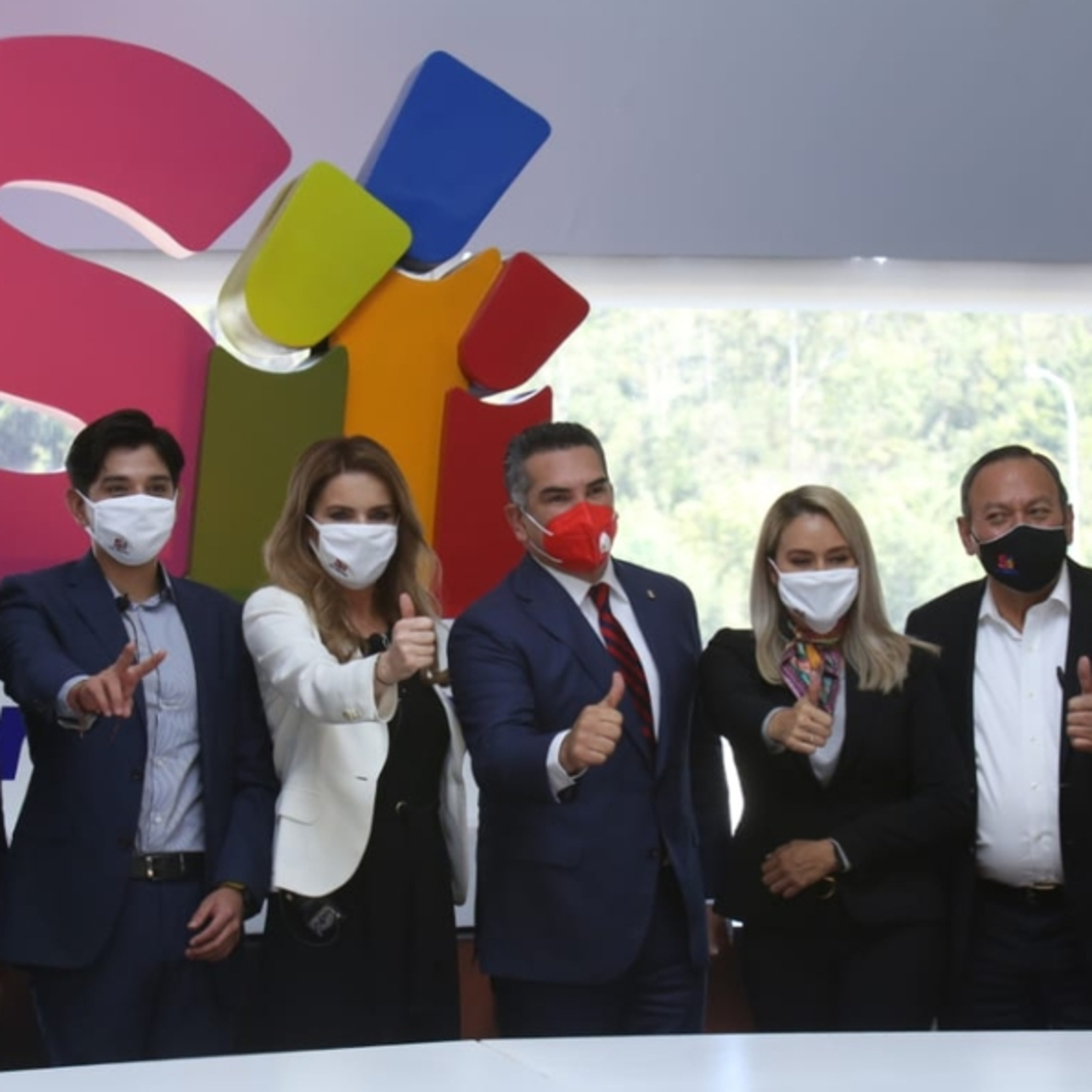 Formalizan la alianza Va por México rumbo a 2021 contra Morena episode artwork