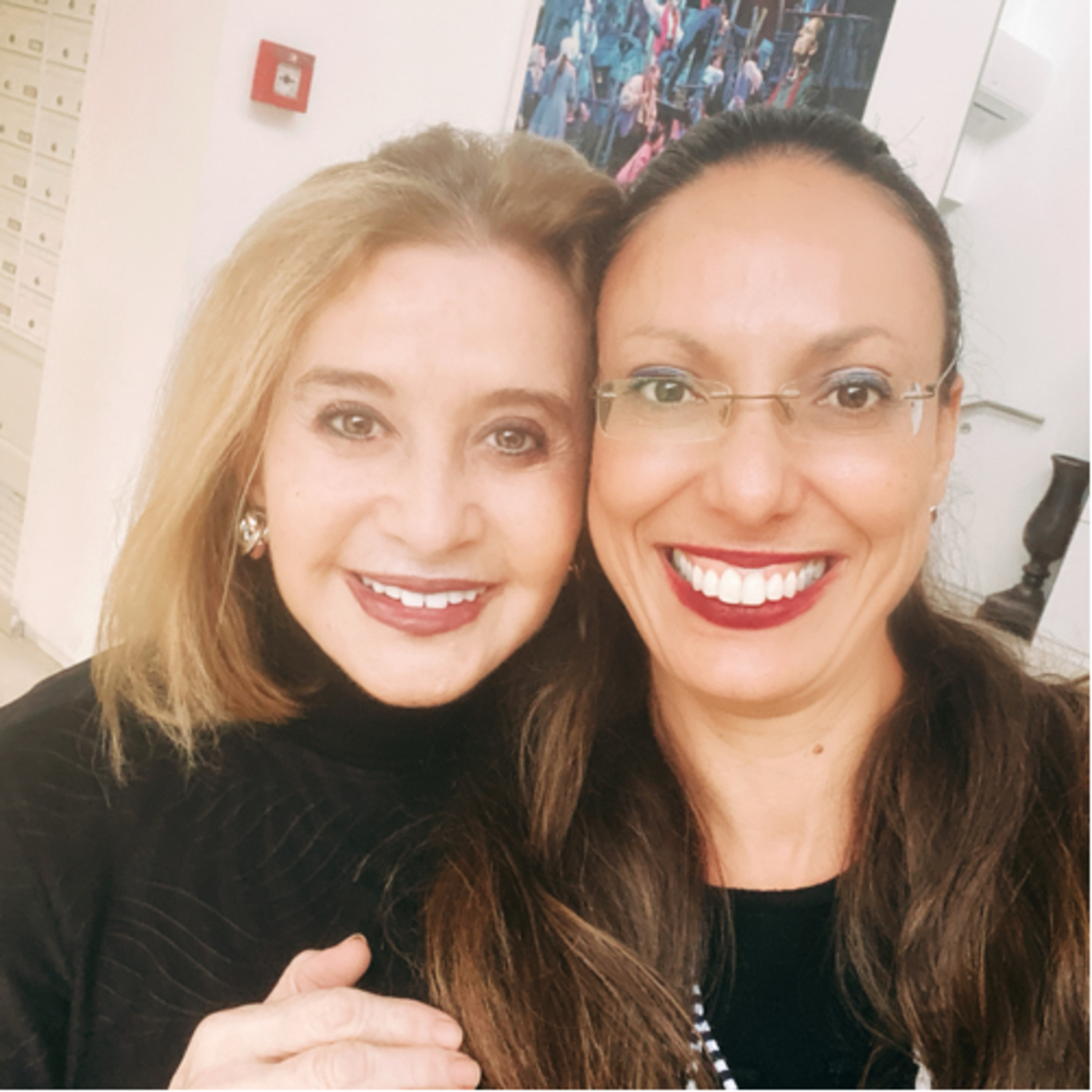 אורחים בכפכפים אורית וולף מארחת