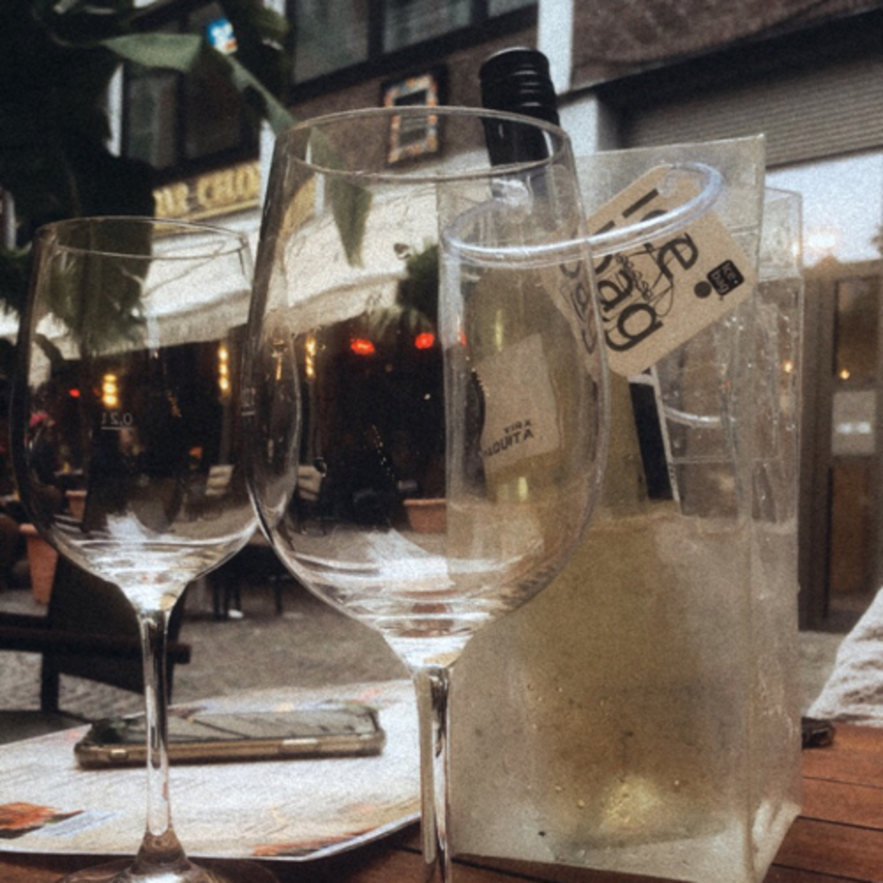 #7 Über Wein und Spaß episode artwork