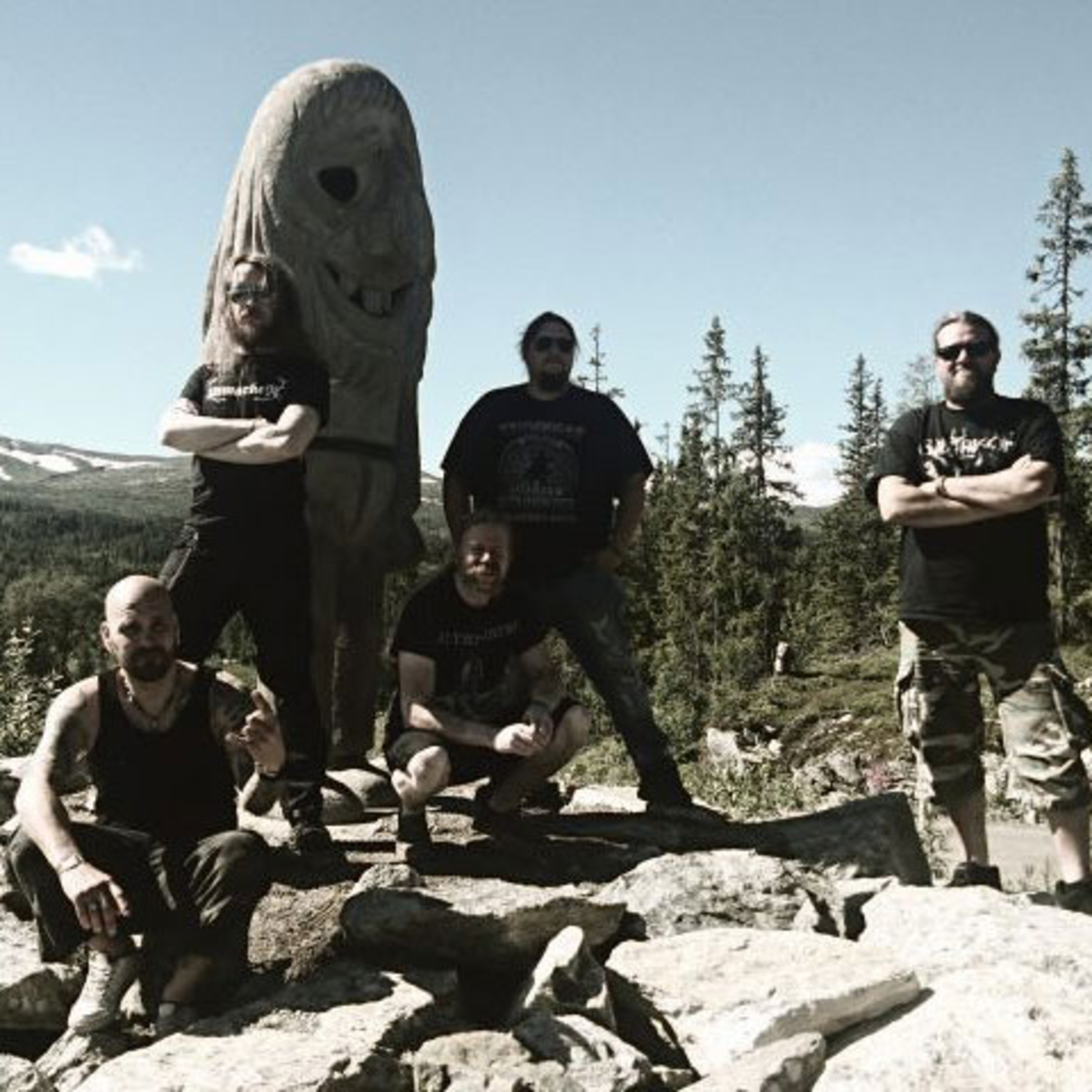 Shellshocked Radio Recommendations - Utmarken - Svåra år - Swedish Folk Metal at it's finest #214