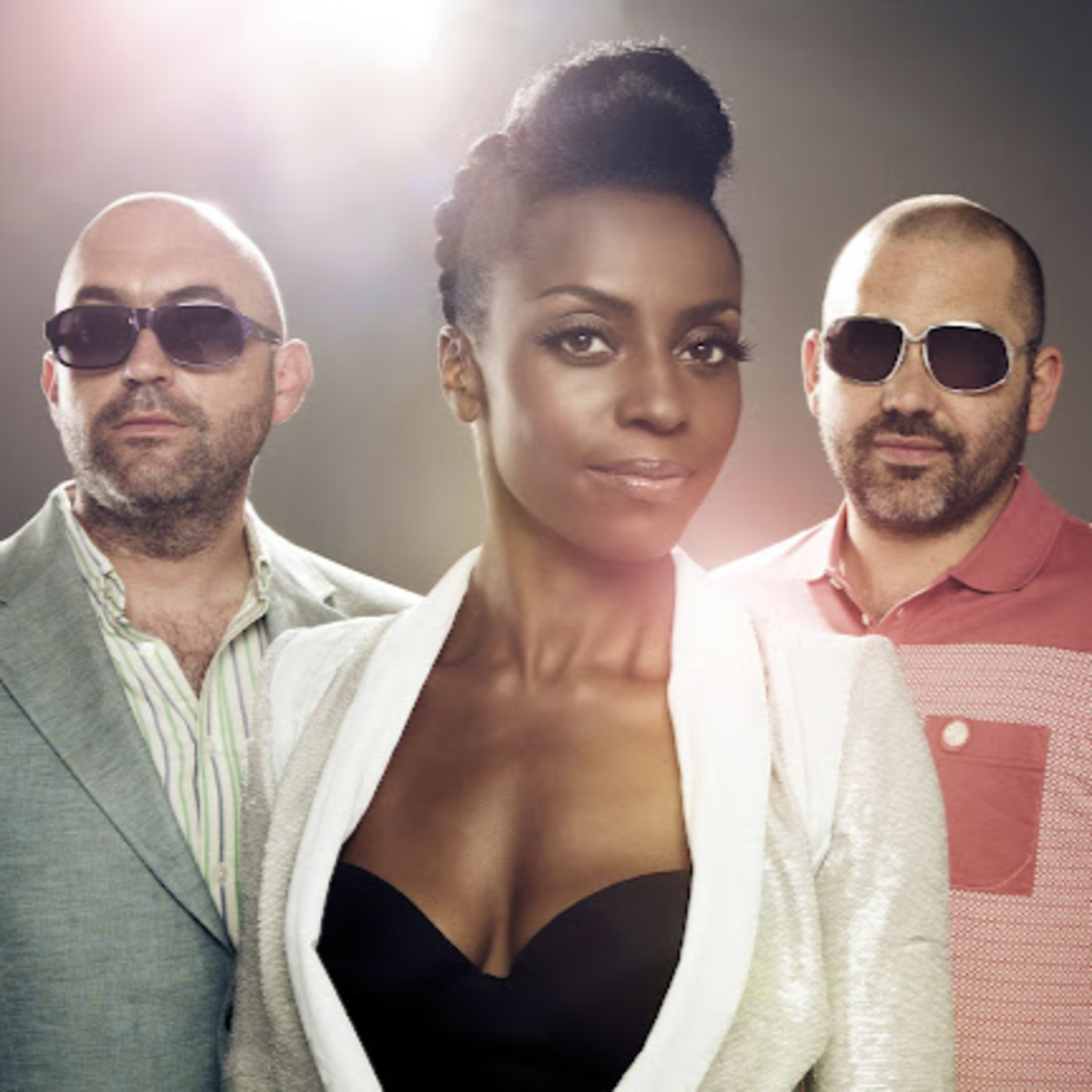 Shellshocked Radio Recommendations - Morcheeba - Tape Loop - The beginning of Trip Hop w/ downtempo #232