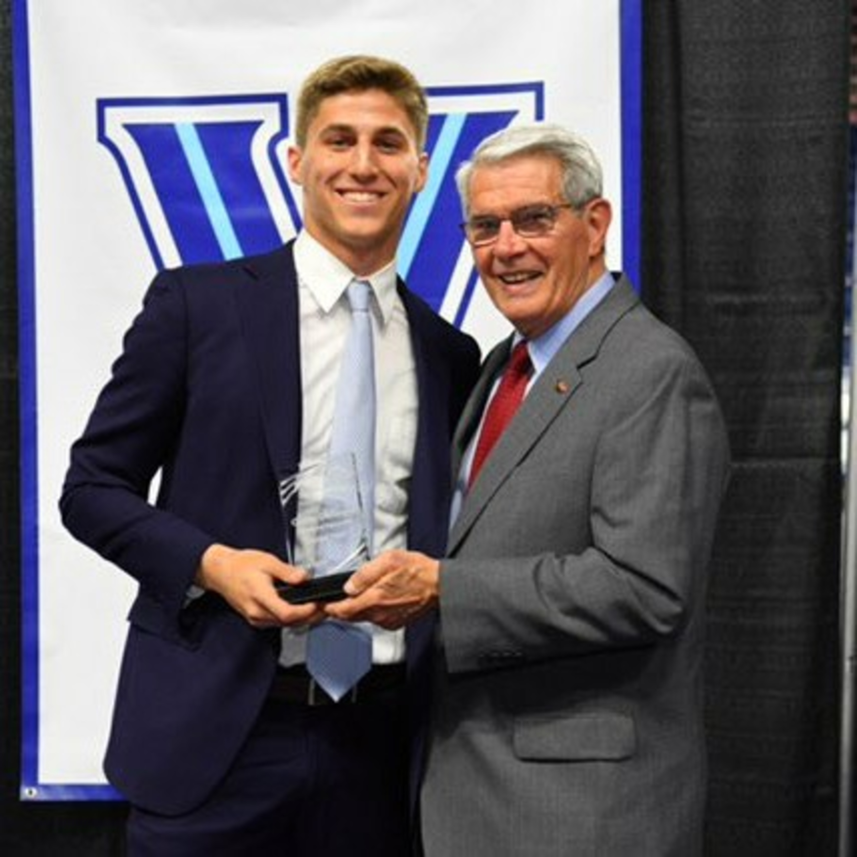 Villanova Radio: The minutes for each player for next season and the impact plus more basketball and football recruiting news episode artwork