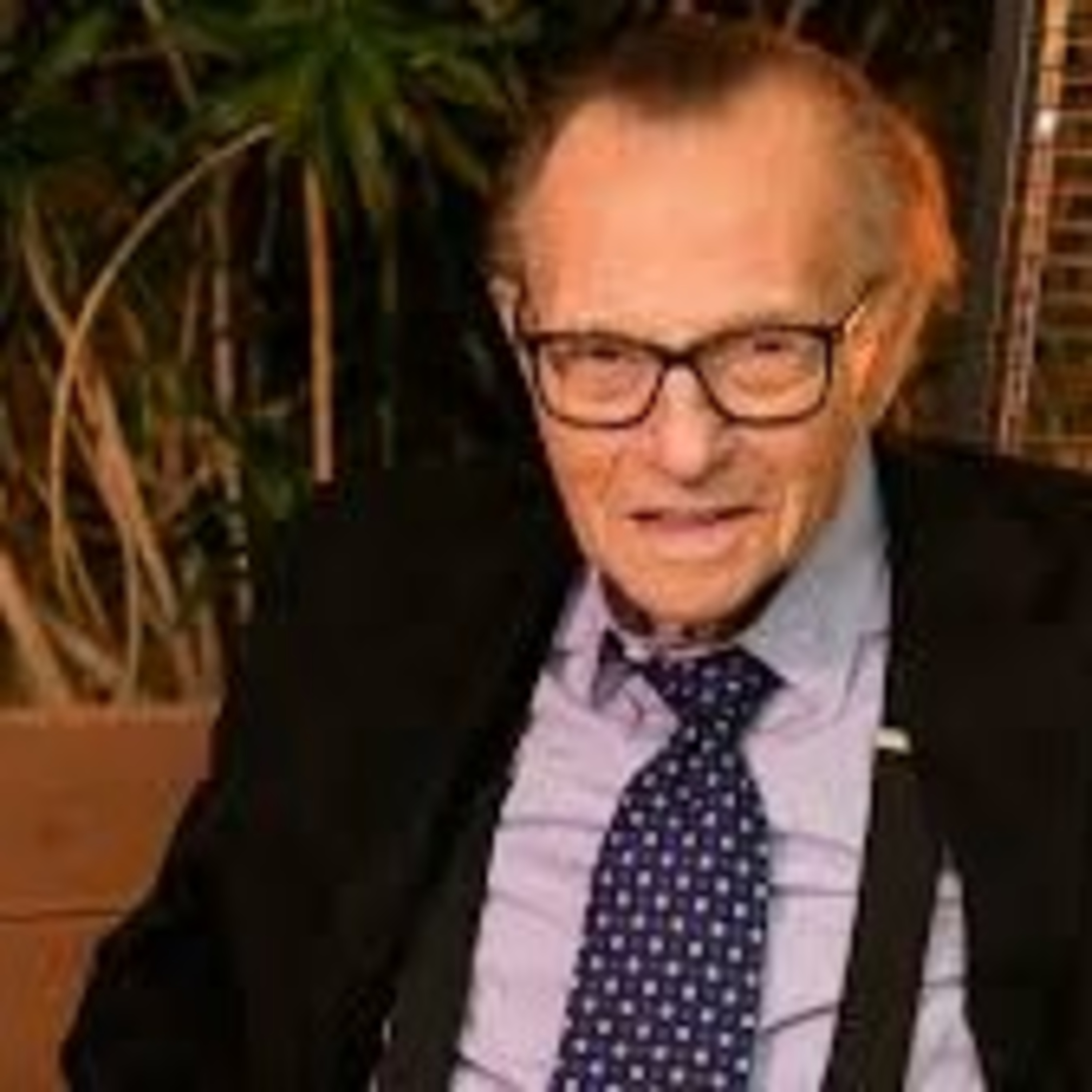Renowned Anchorman Larry King Hospitalized with Covid-19 episode artwork