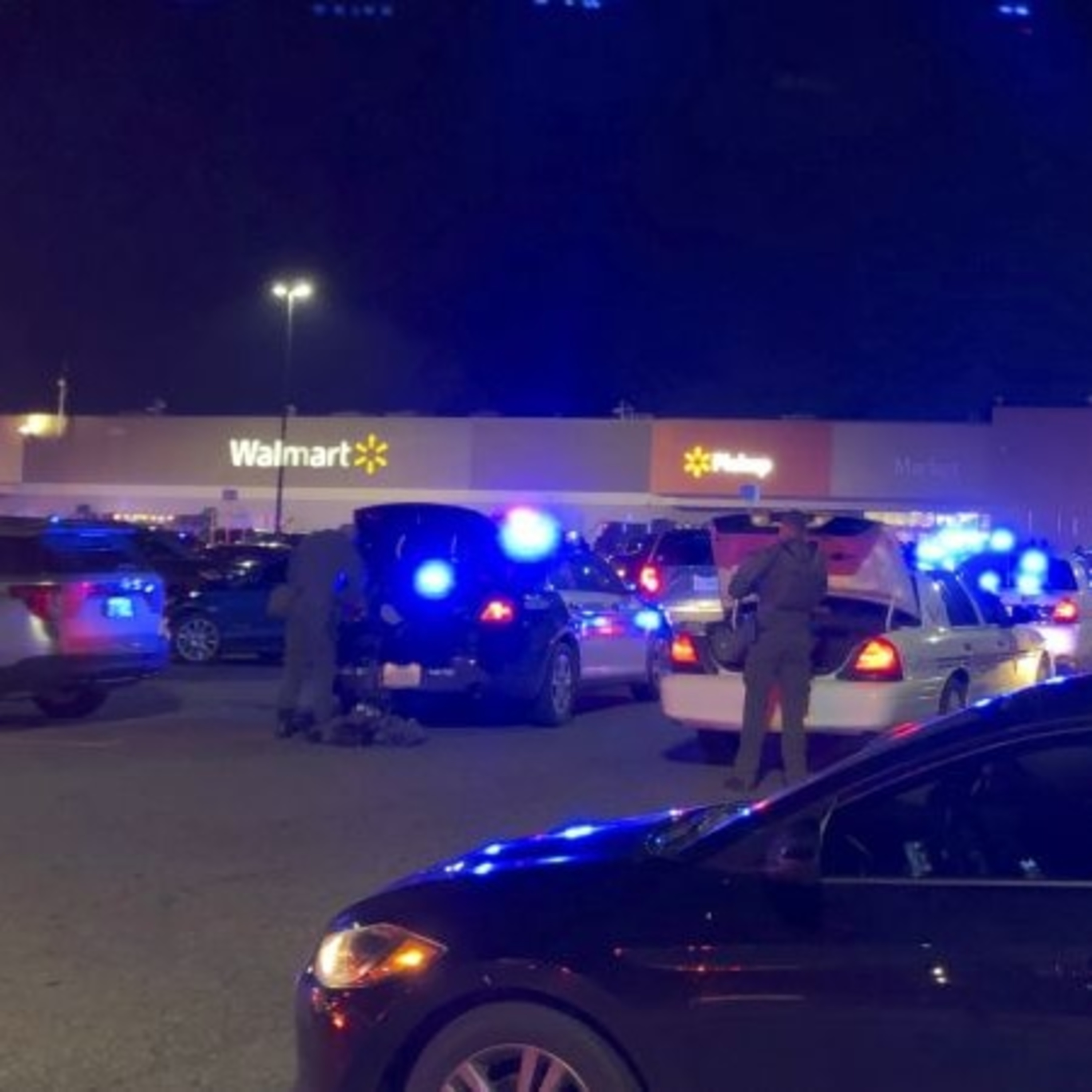 Breaking News: Tragic Shooting at Chesapeake, VA Walmart; Gunman Kills Others and Then Himsel episode artwork