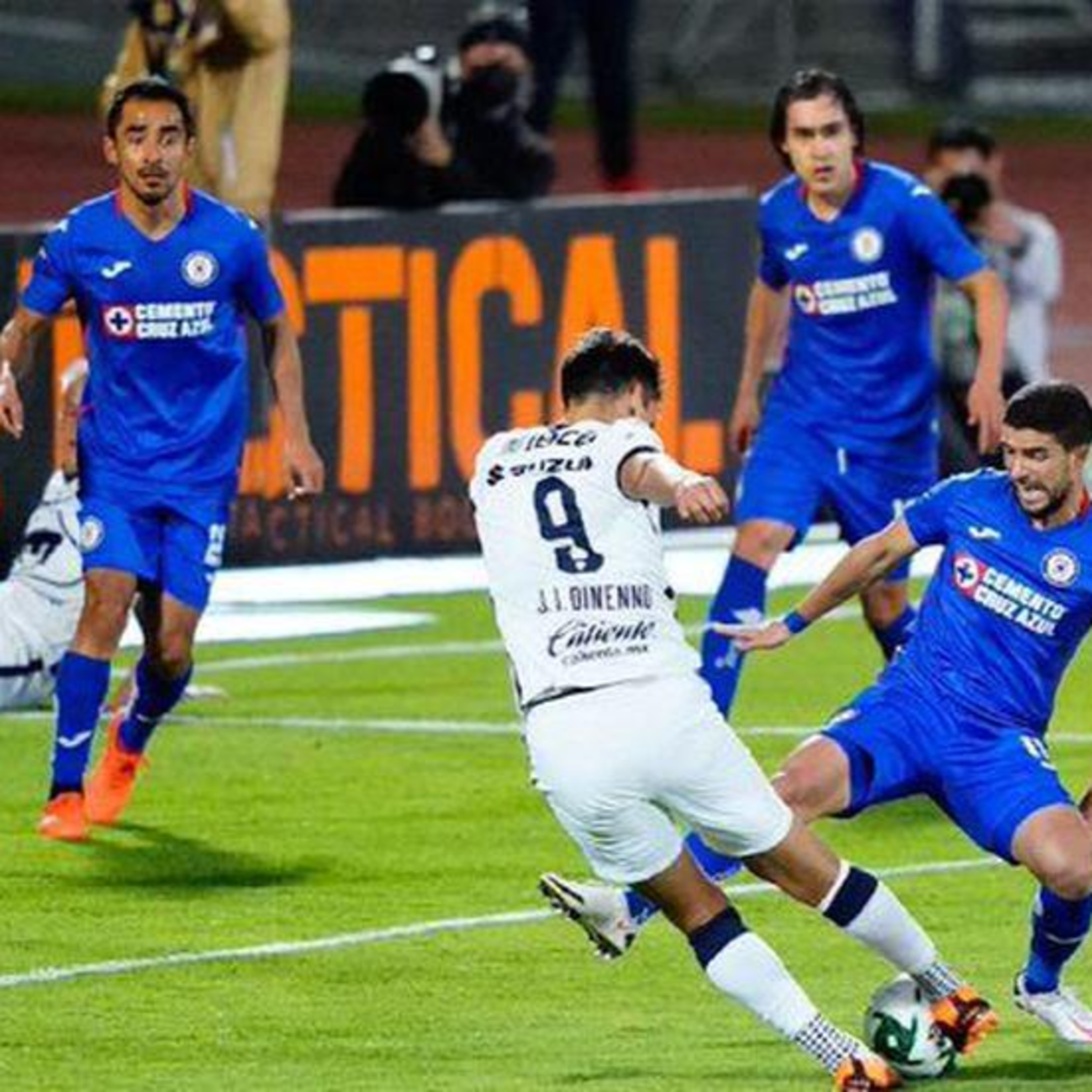 León y Pumas avanzan a la Final | Checo Pérez Gana 1er Lugar episode artwork