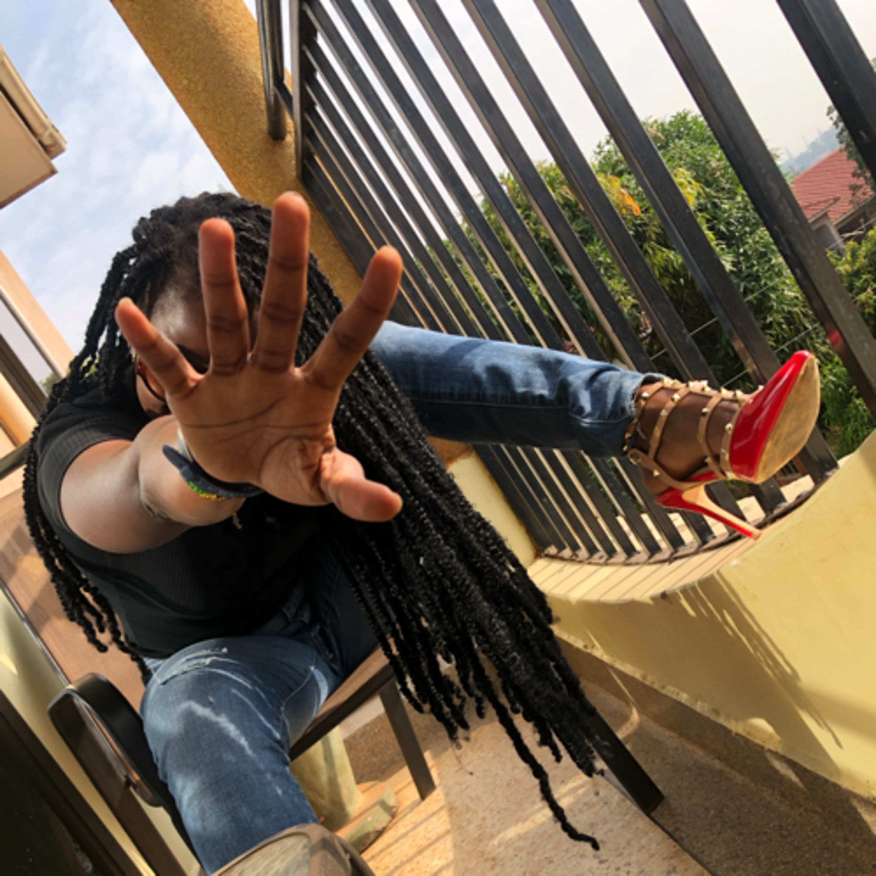 Live Life w/ Vrinze ✨🖤