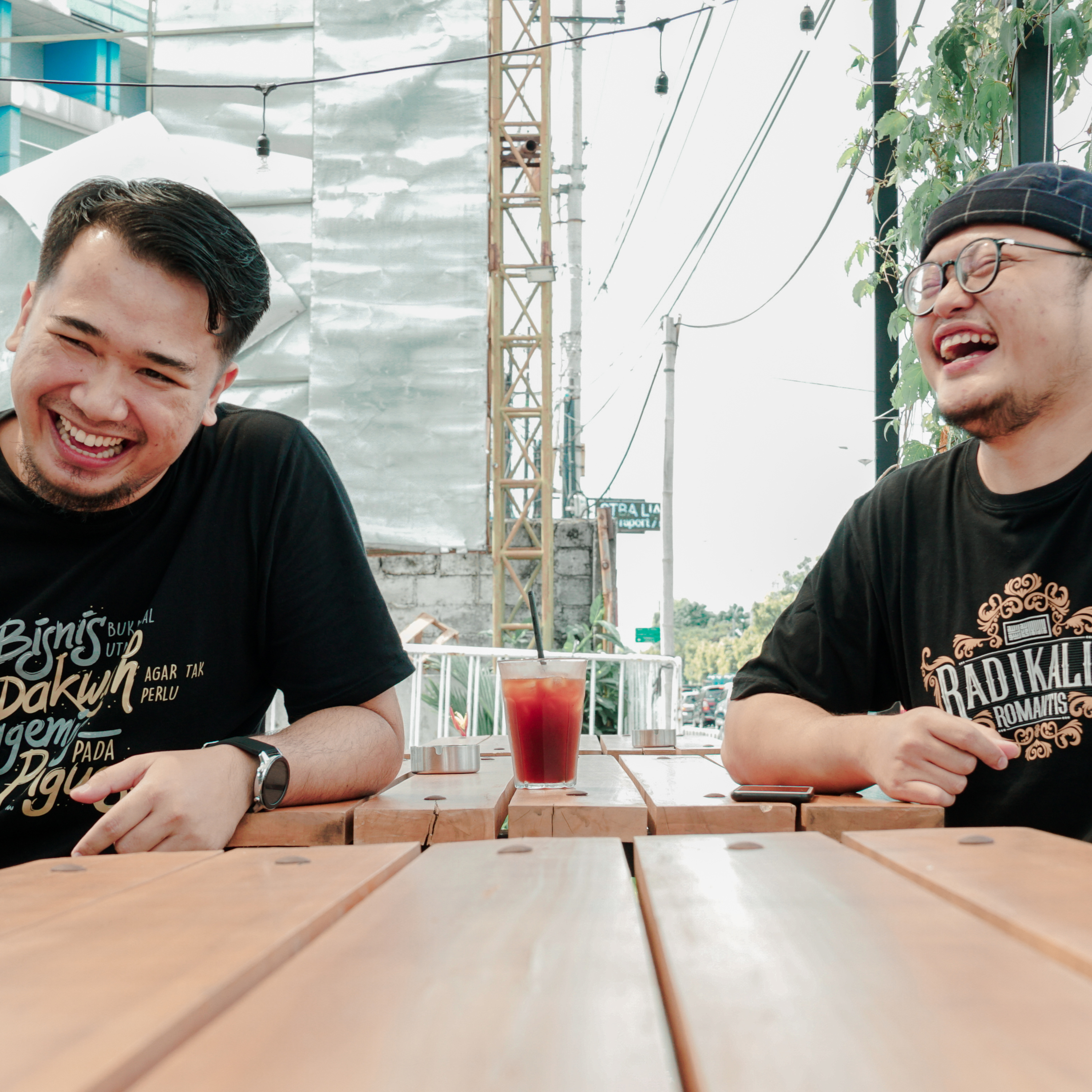 PMS ( sakitnya, minta ampuuun )