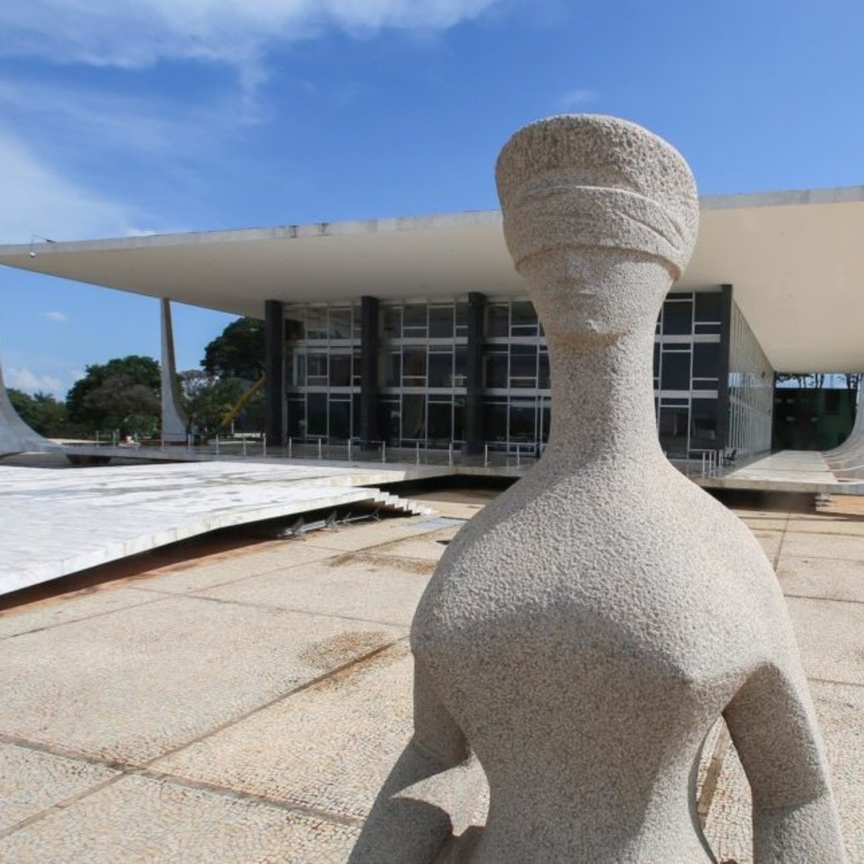 STF confirma suspensão normas estaduais sobre foro por prerrogativa defensores públicos e procurador episode artwork