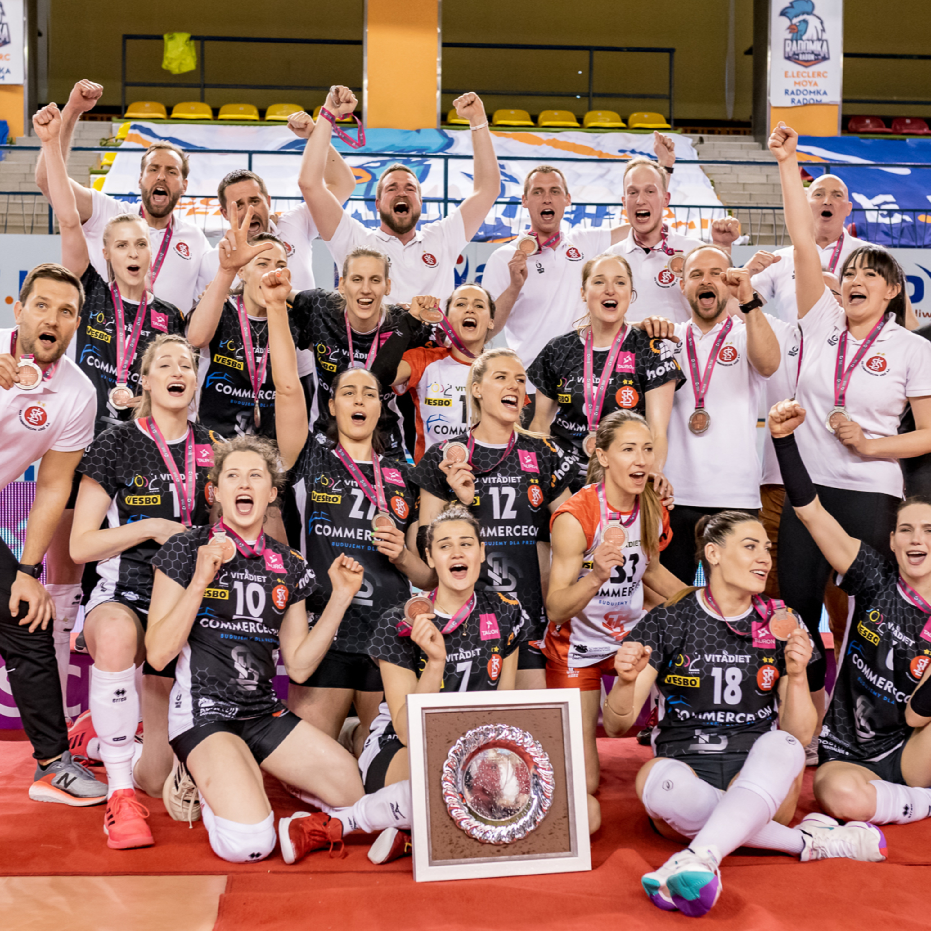 Adrian Brzozowski (Polsat Sport): „Katarzyna Zaroślińska-Król obroniła się końcówką sezonu”. Podsumowanie sezonu ŁKS-u Commercecon episode artwork