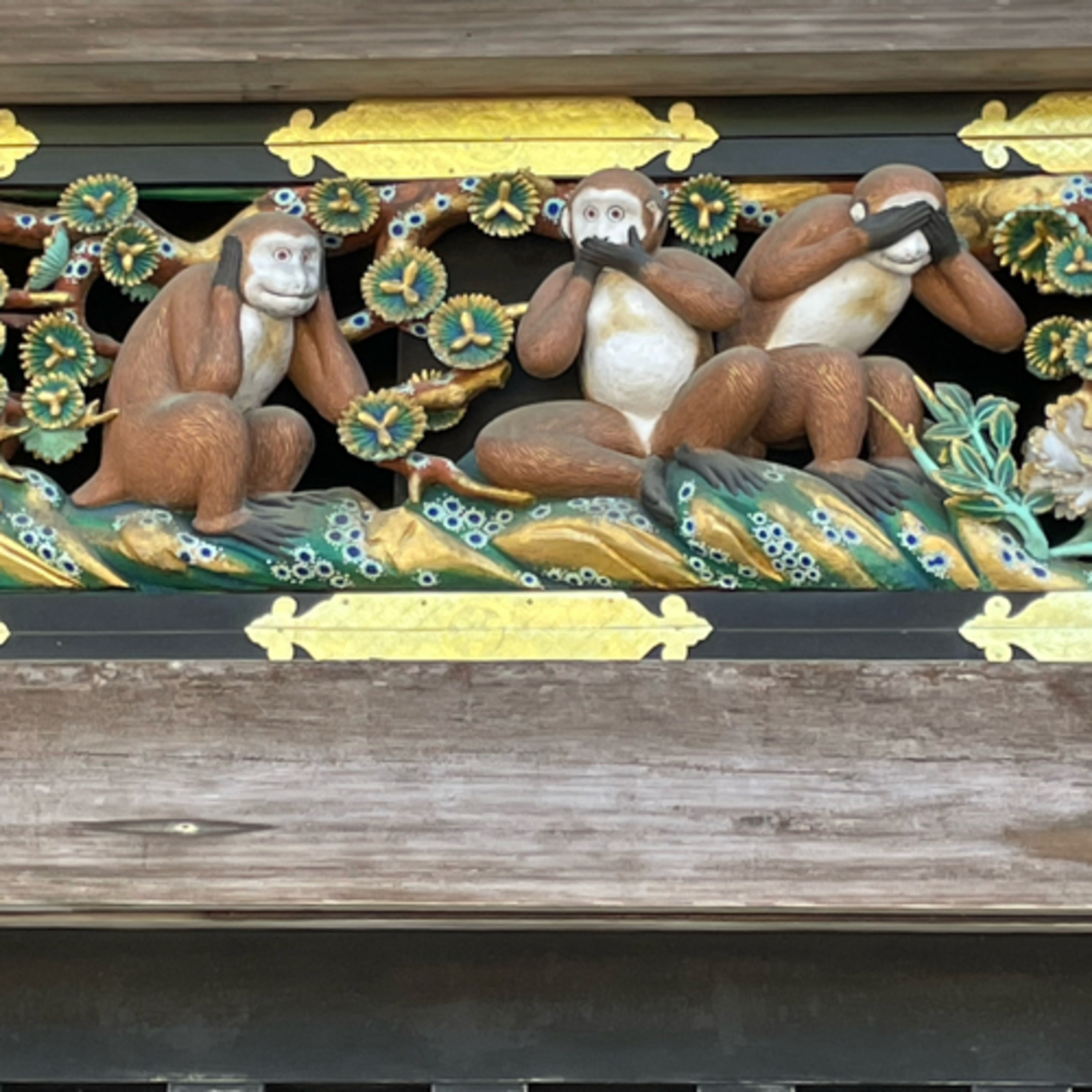 La historia de los tres monitos sabios del santuario Toshogu en Nikko, Japón episode artwork