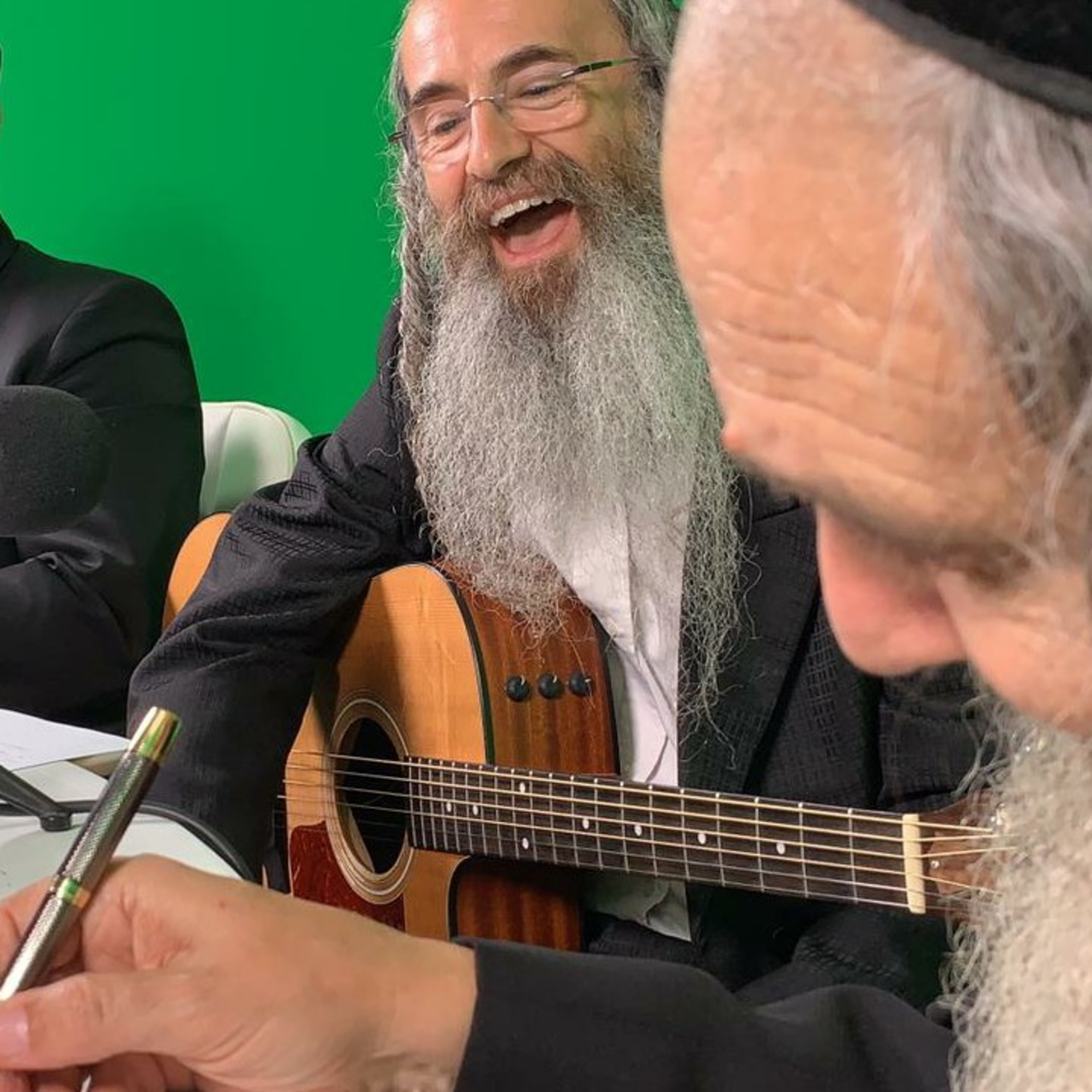 "Elul" Special - Menachem Herman hosted by Rav Shalom Arush Weekly Q/A Emuna Class in English! #9 episode artwork