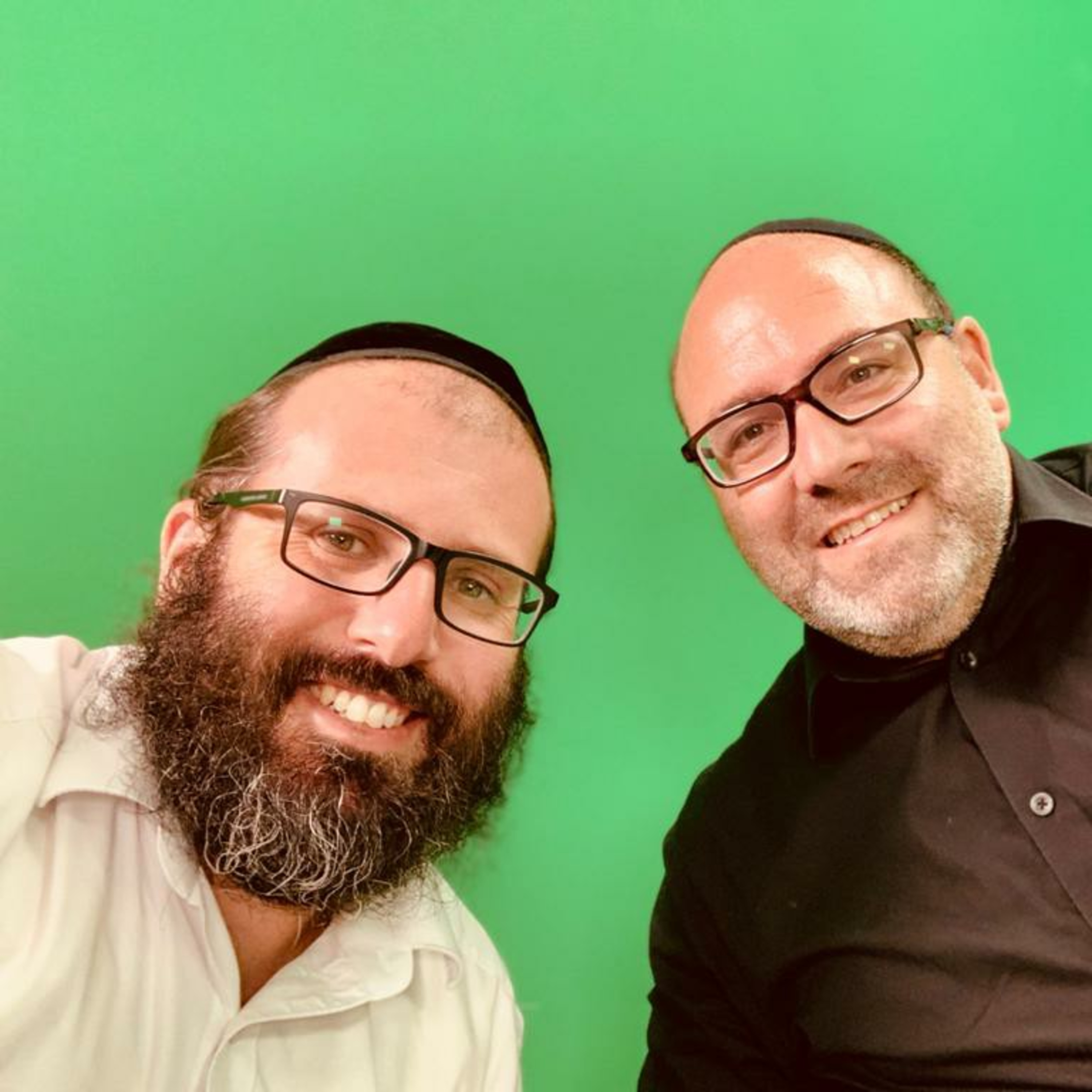 Rav Shalom Arush - Liron Mazor - Does anyone really care about ethics? - Emuna Class Q/A #42! episode artwork