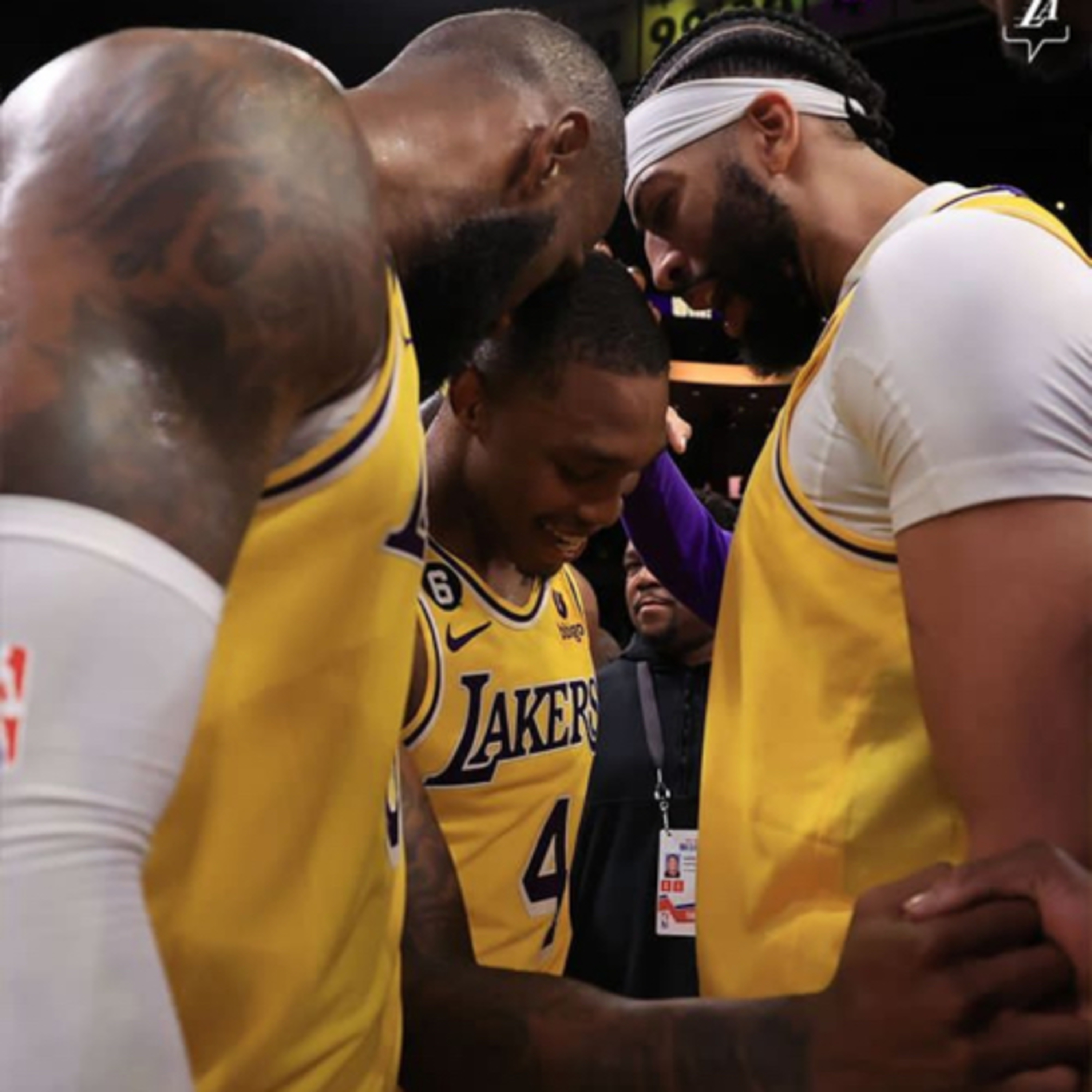 Lakers Dominate 4th Quarter: Take 3-1 Series Lead Against Warriors! episode artwork