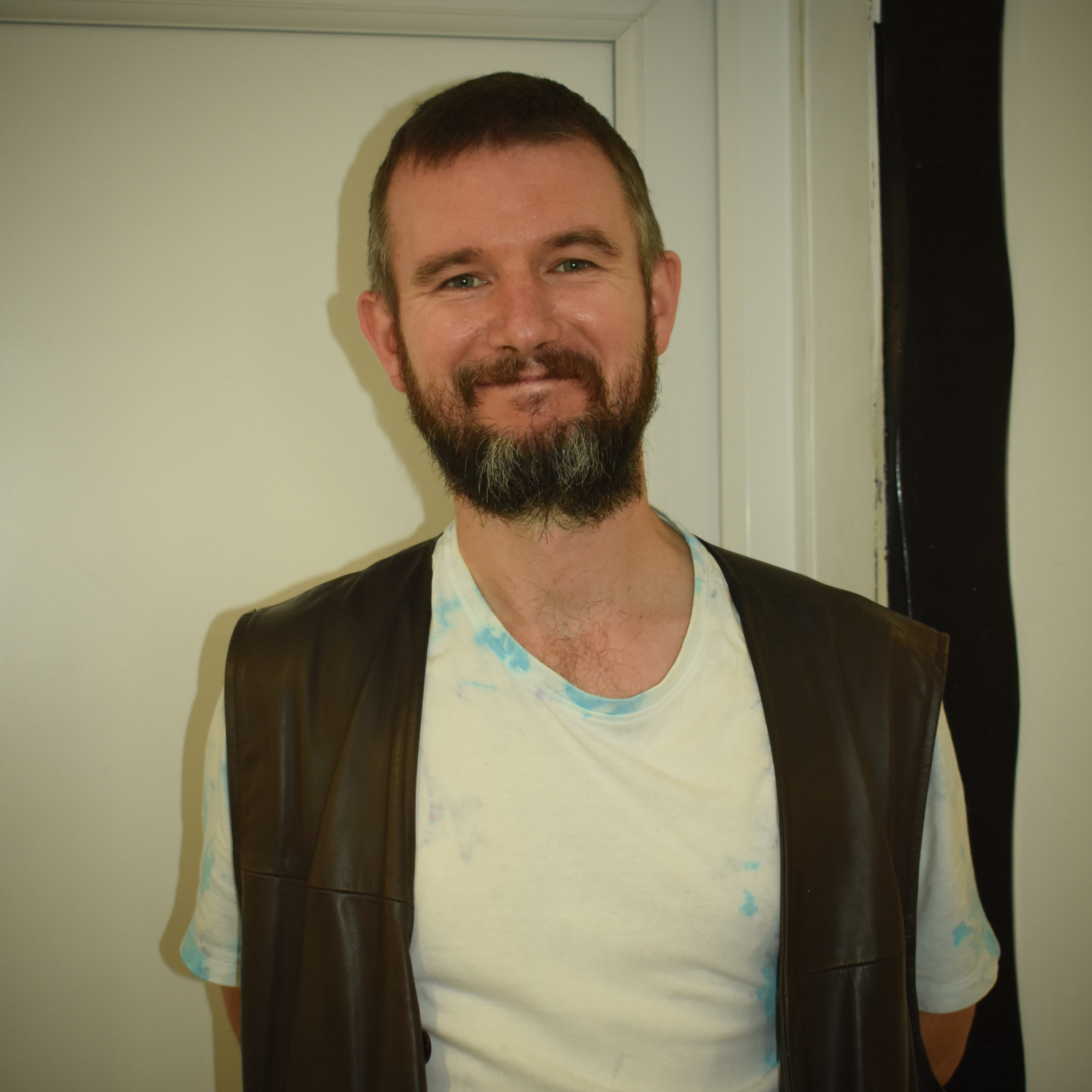Lee Turner - Artist, Musician, Hair Stylist 8-12-21